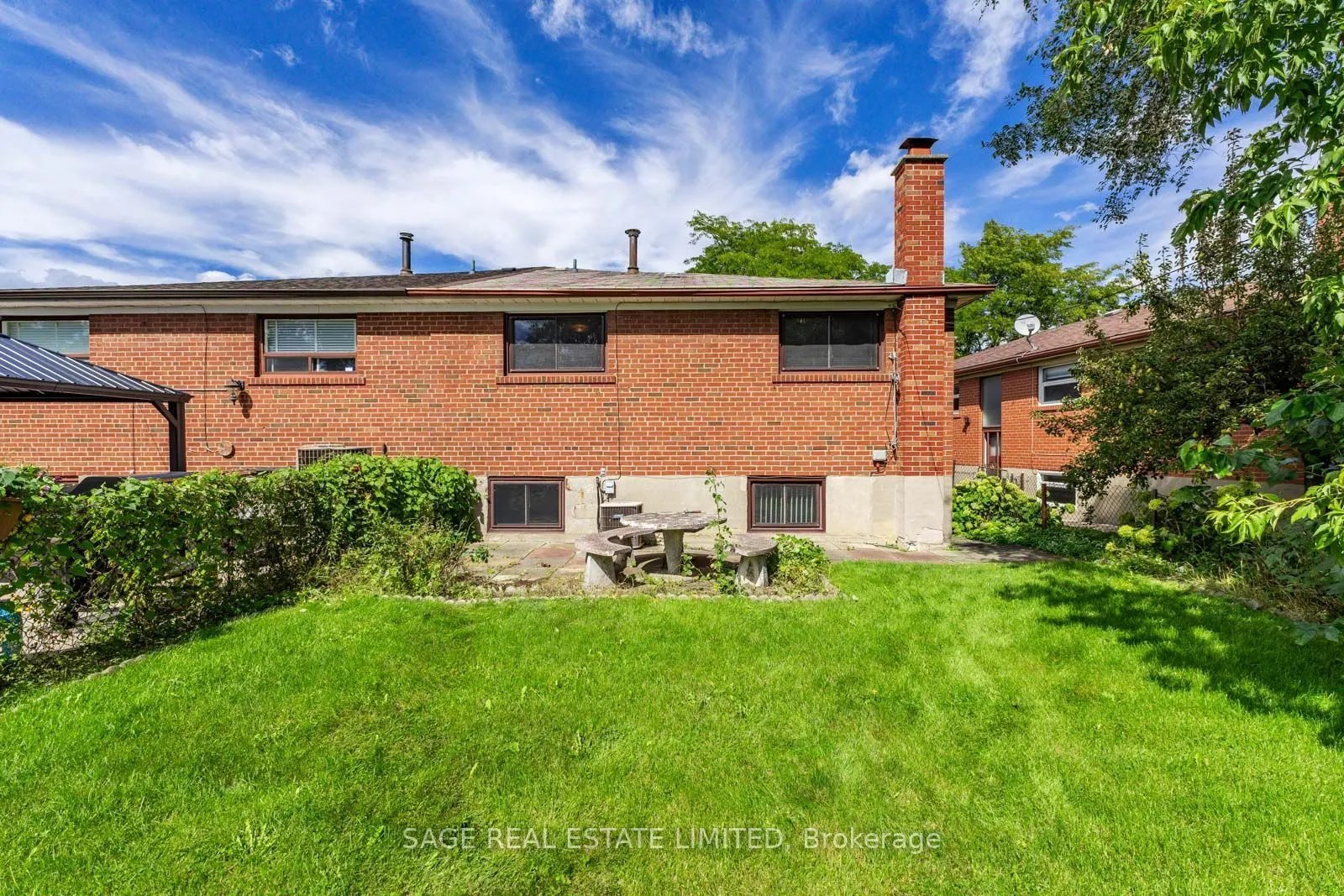 21 Debby Court