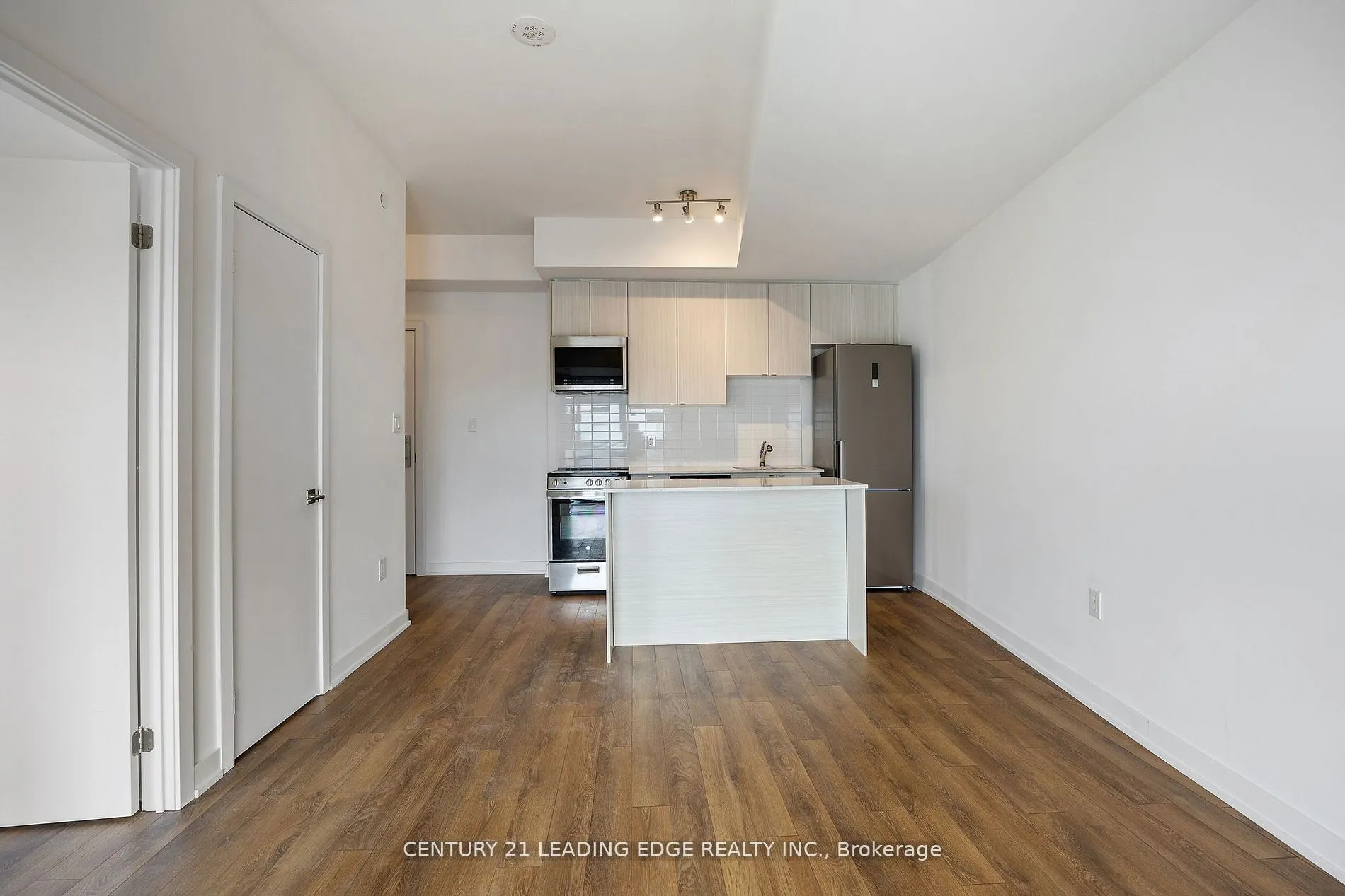 2433 Dufferin Street #708