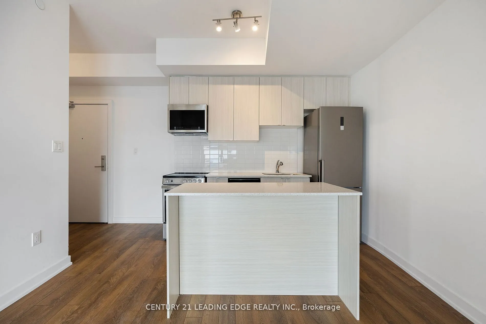 2433 Dufferin Street #708