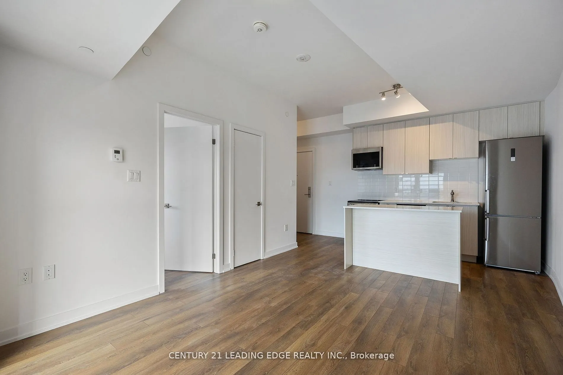 2433 Dufferin Street #708