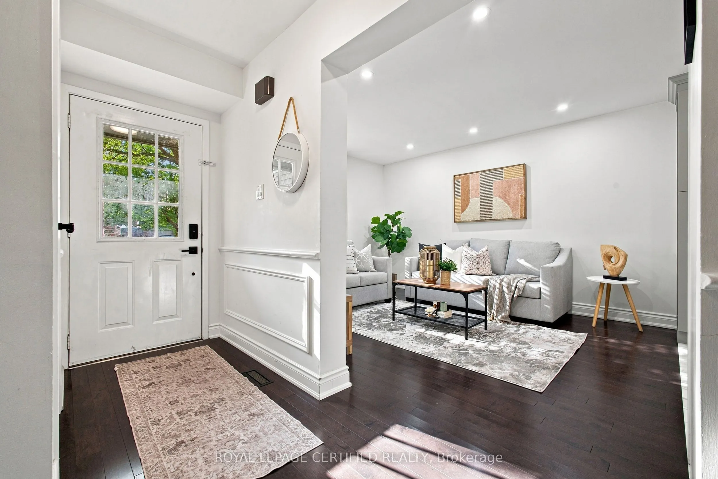 3029 Oslo Crescent