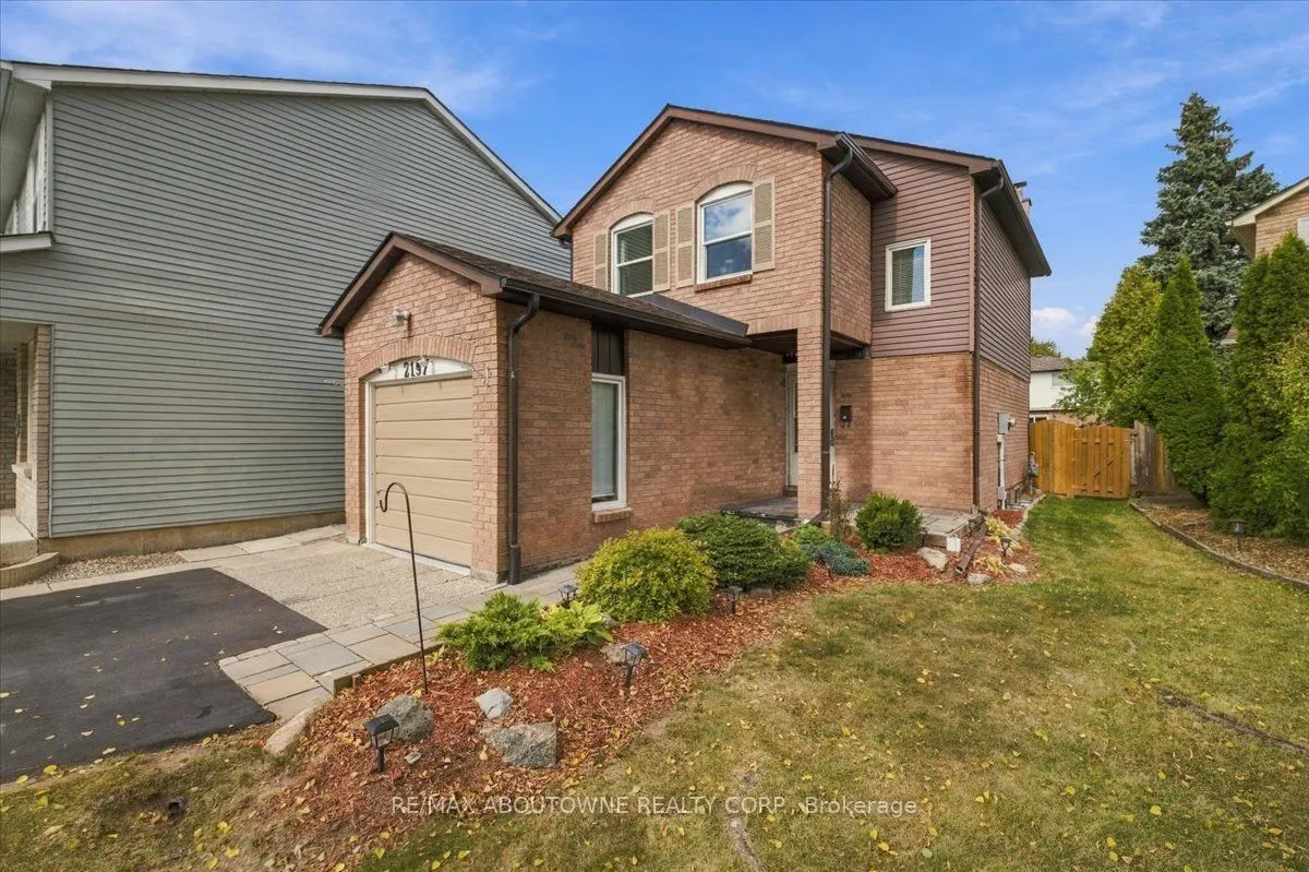 2197 Pembroke Court