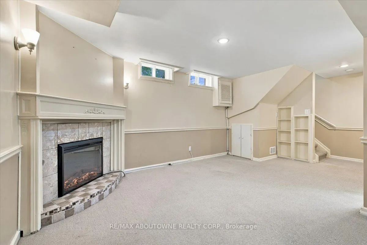 2197 Pembroke Court