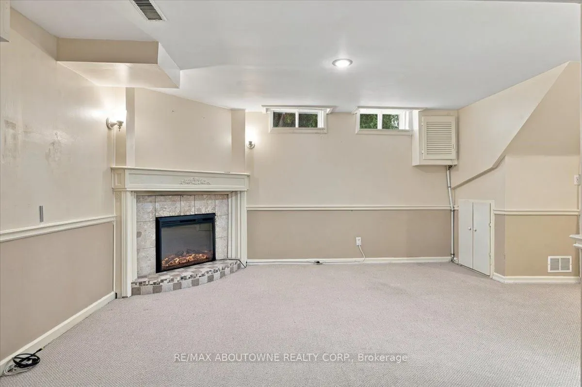 2197 Pembroke Court