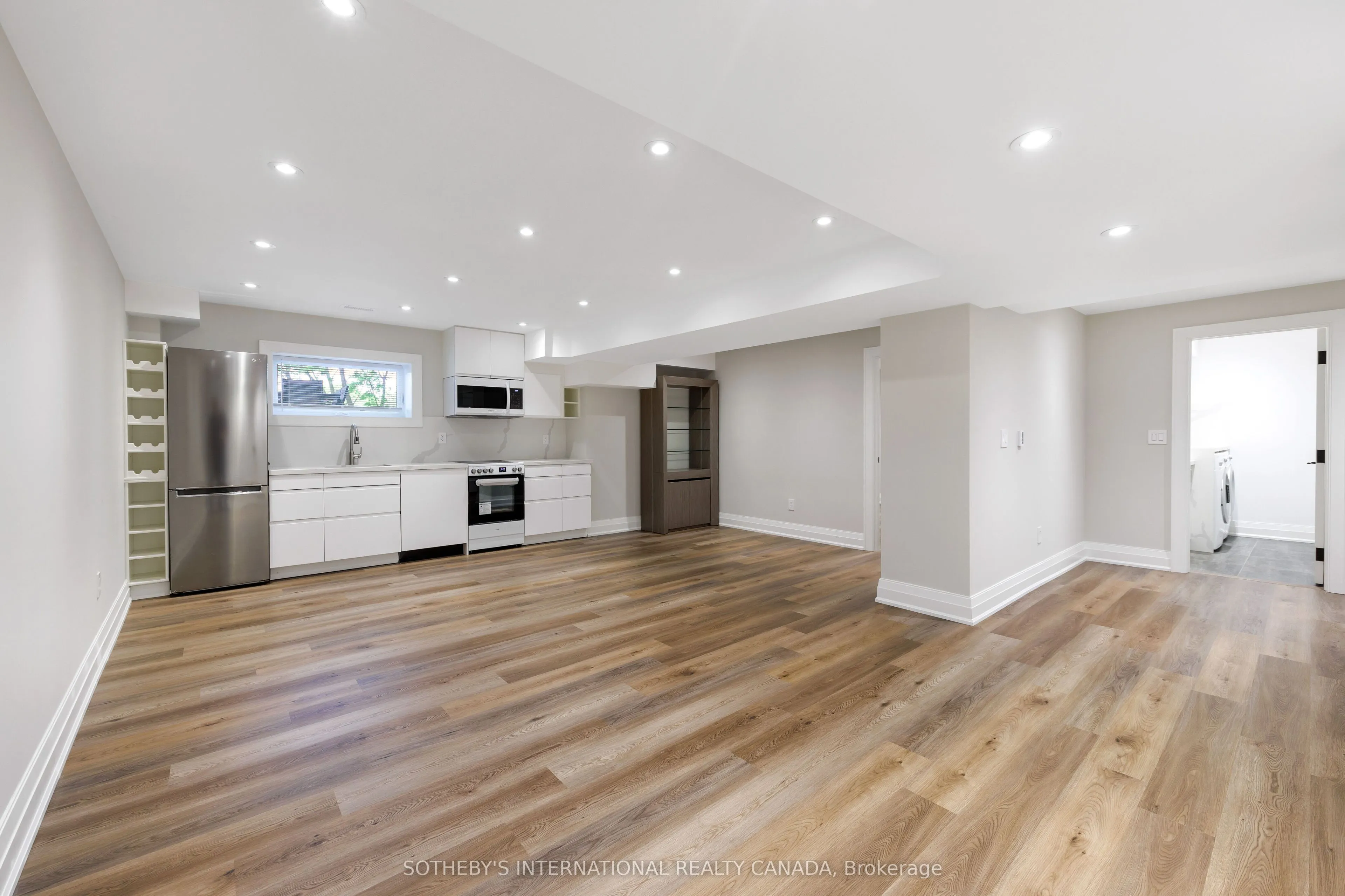 57 Burnhamthorpe Park Boulevard
