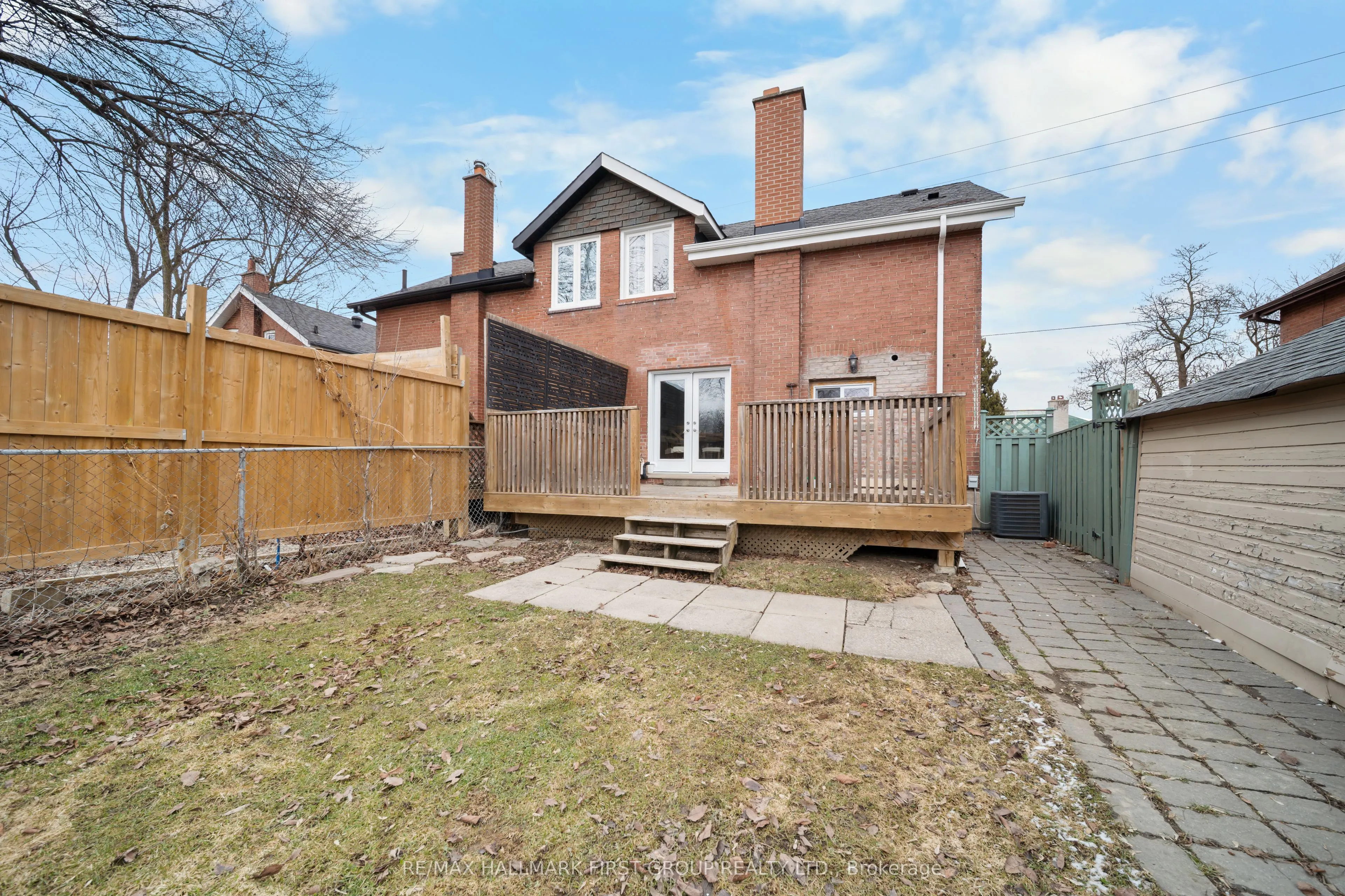 7 Mcmurchy Avenue S