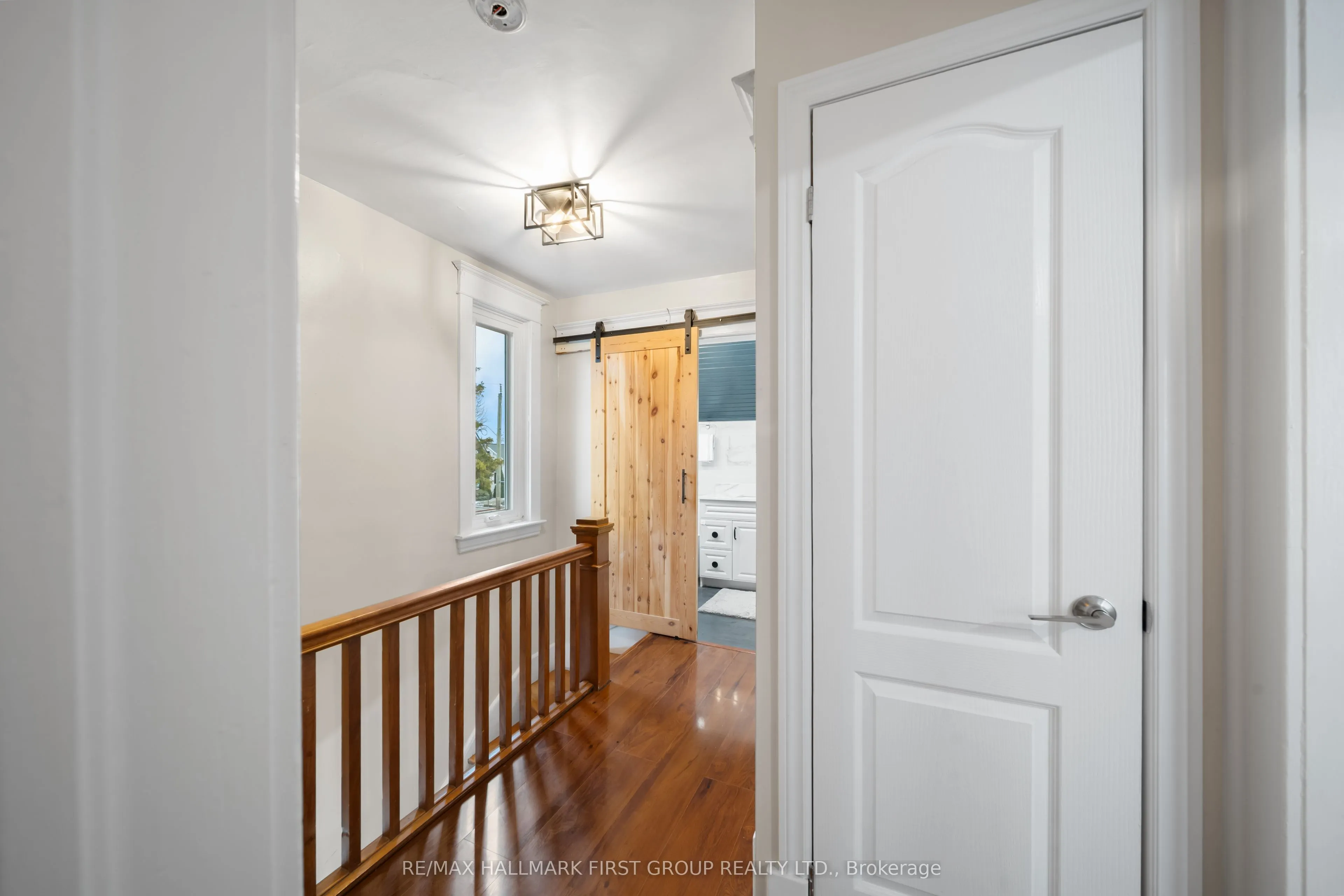 7 Mcmurchy Avenue S