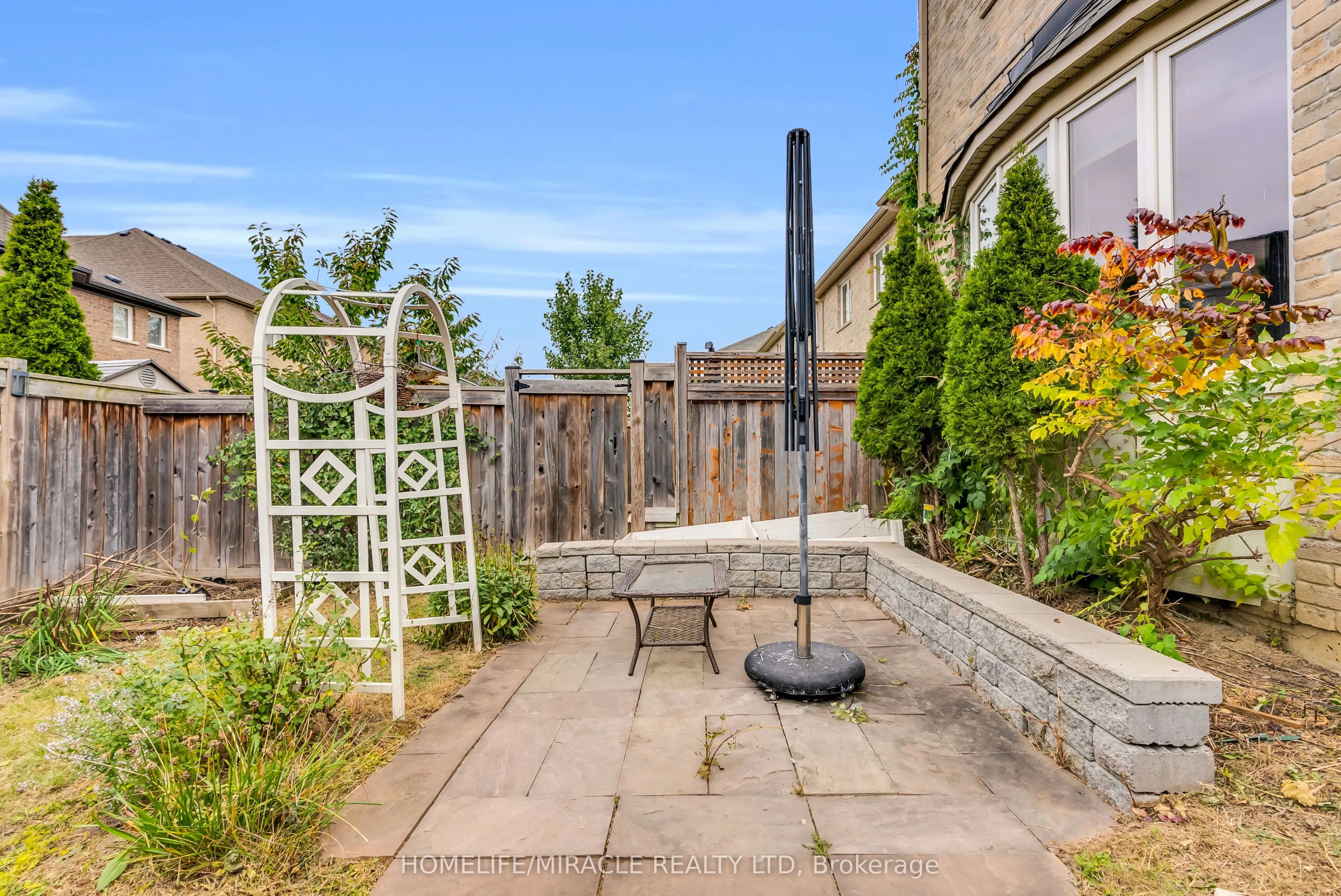 36 Cedarcrest Street