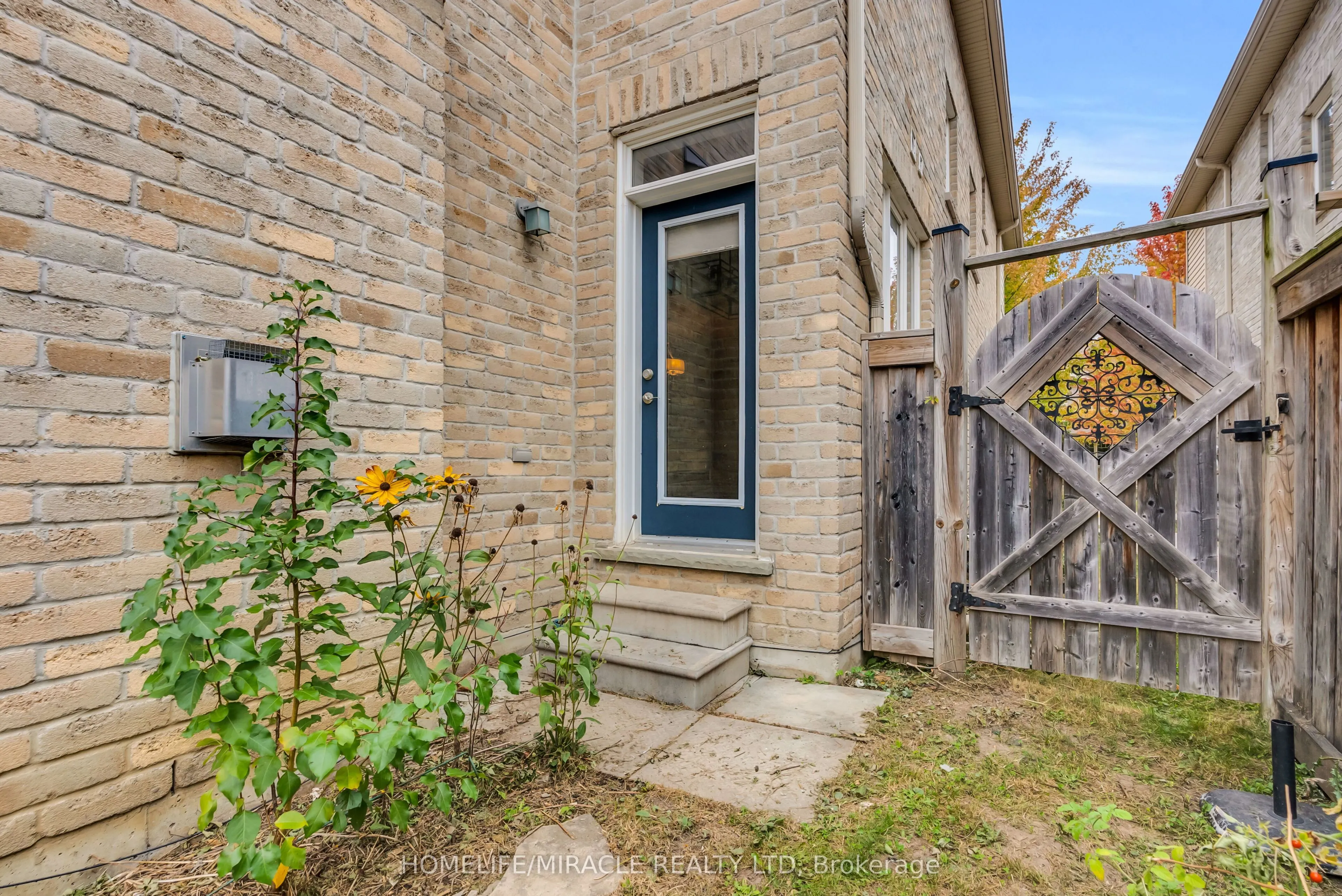 36 Cedarcrest Street
