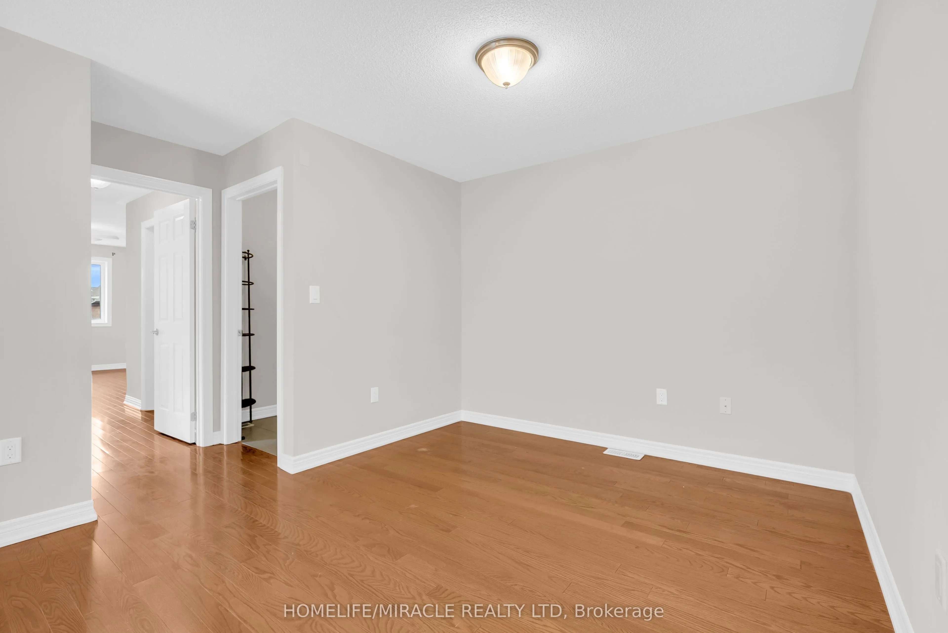 36 Cedarcrest Street