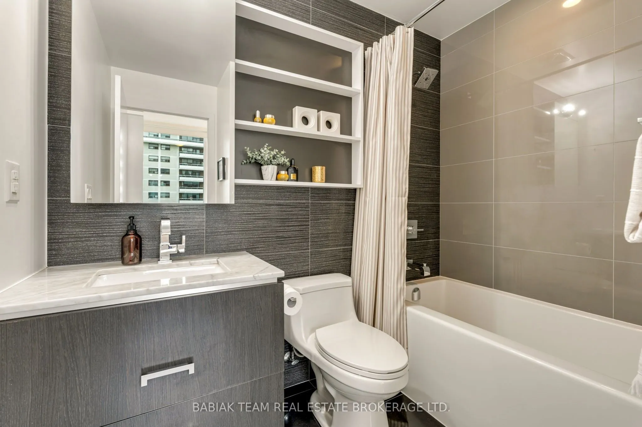 1830 Bloor Street W #1017