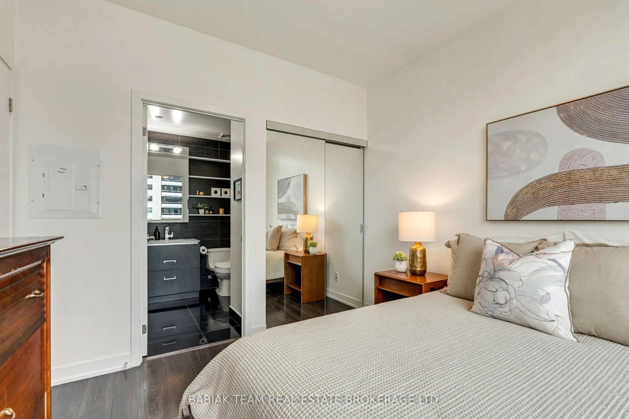 1830 Bloor Street W #1017