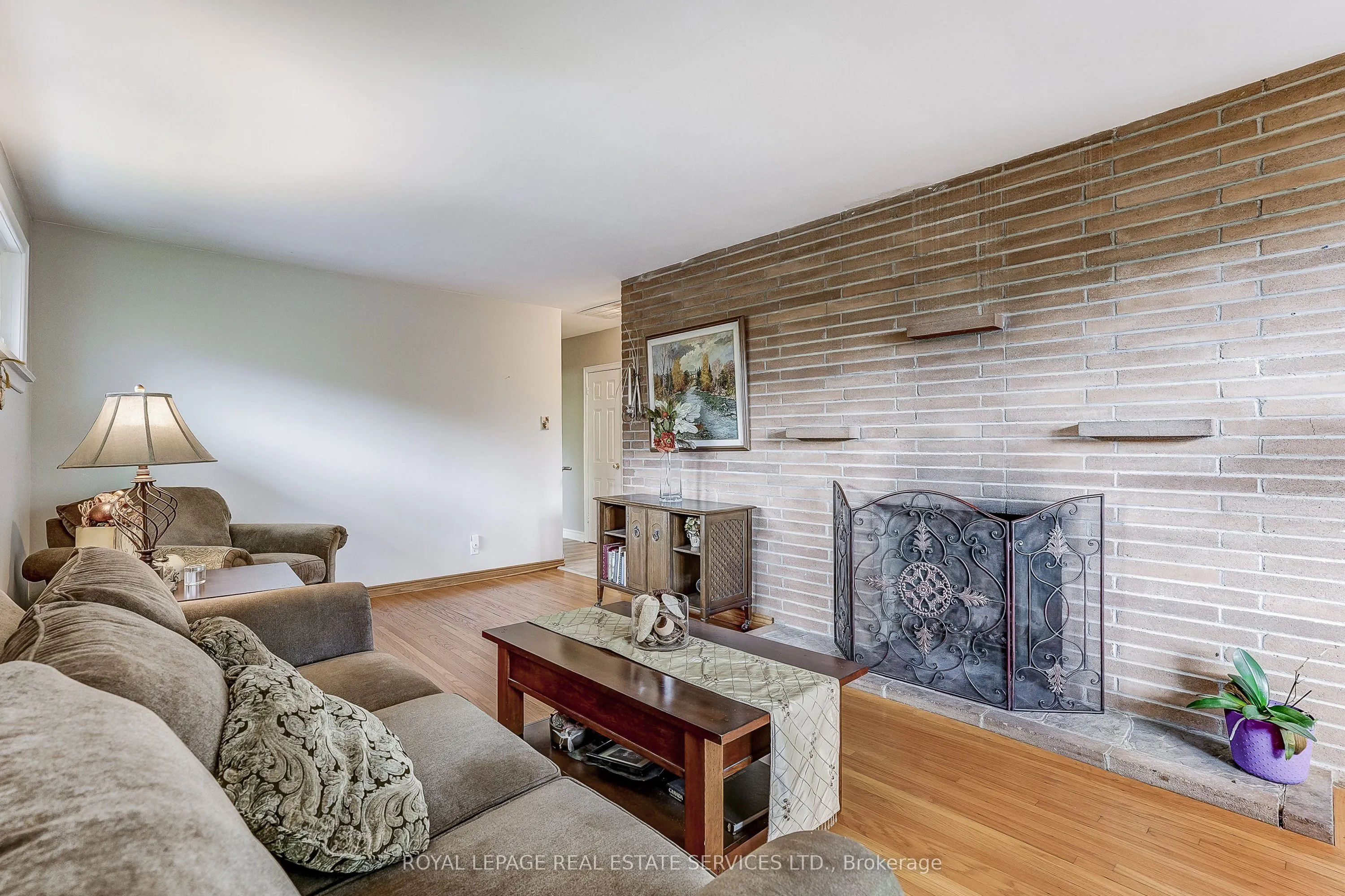 27 Sora Drive