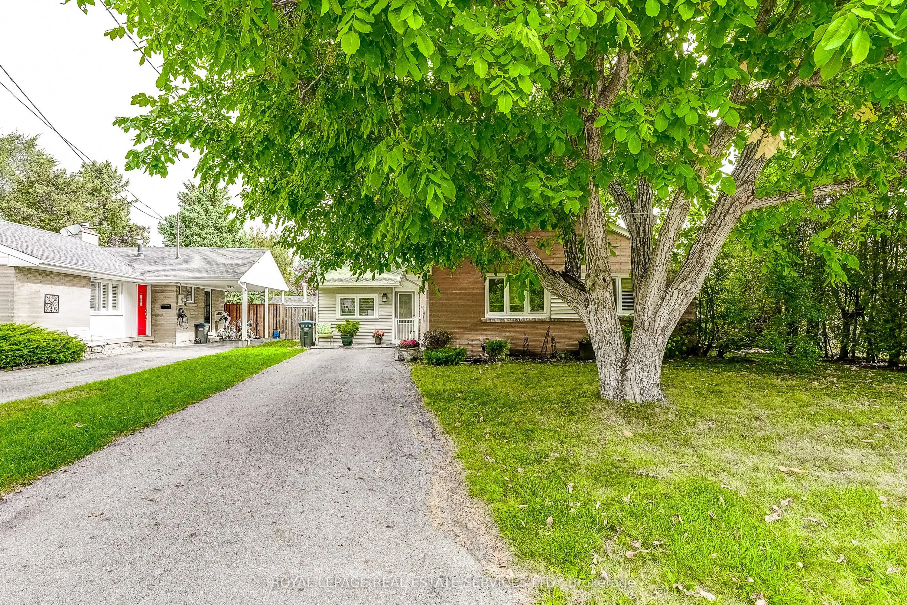 27 Sora Drive