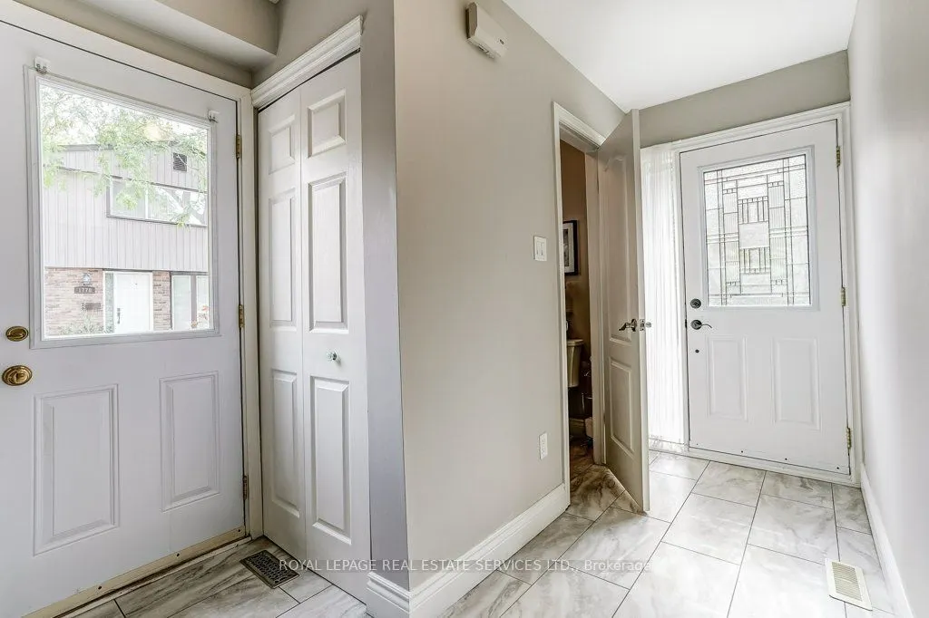 1770 Hyde Mill Crescent #10
