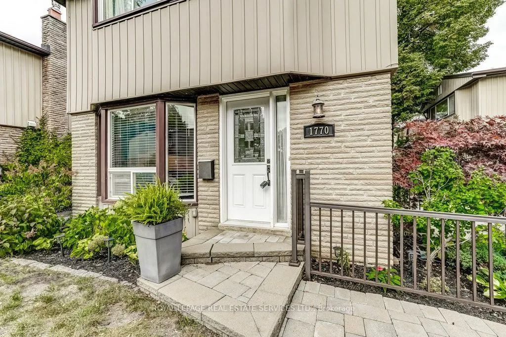 1770 Hyde Mill Crescent #10