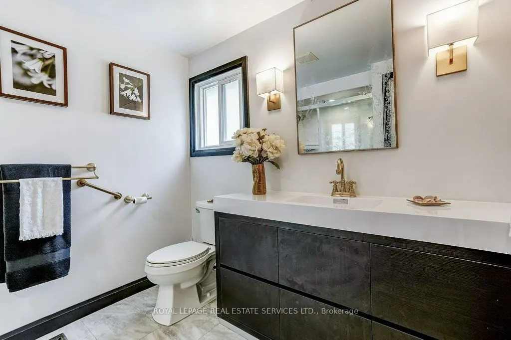 1770 Hyde Mill Crescent #10