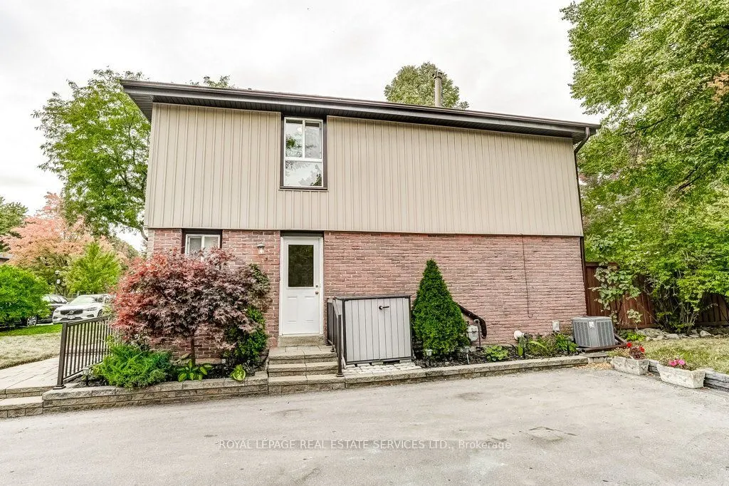 1770 Hyde Mill Crescent #10