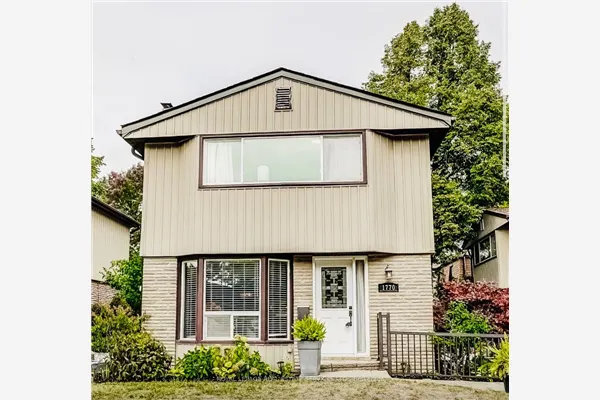 1770 Hyde Mill Crescent #10