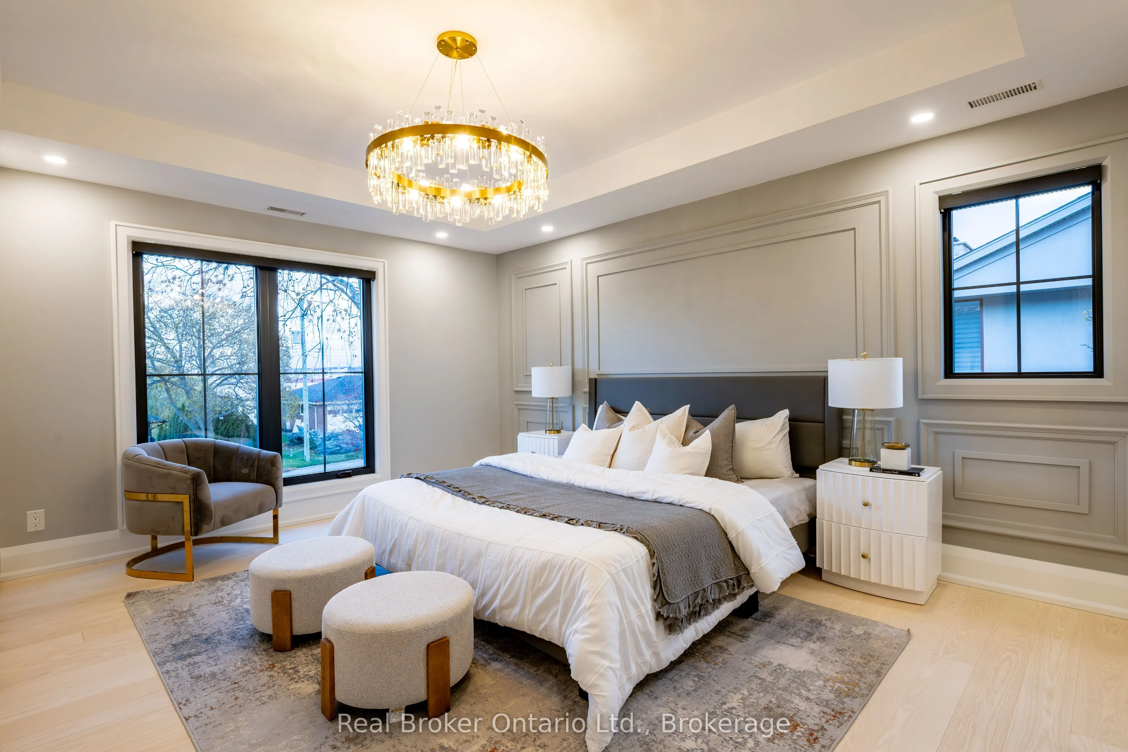 841 Danforth Place
