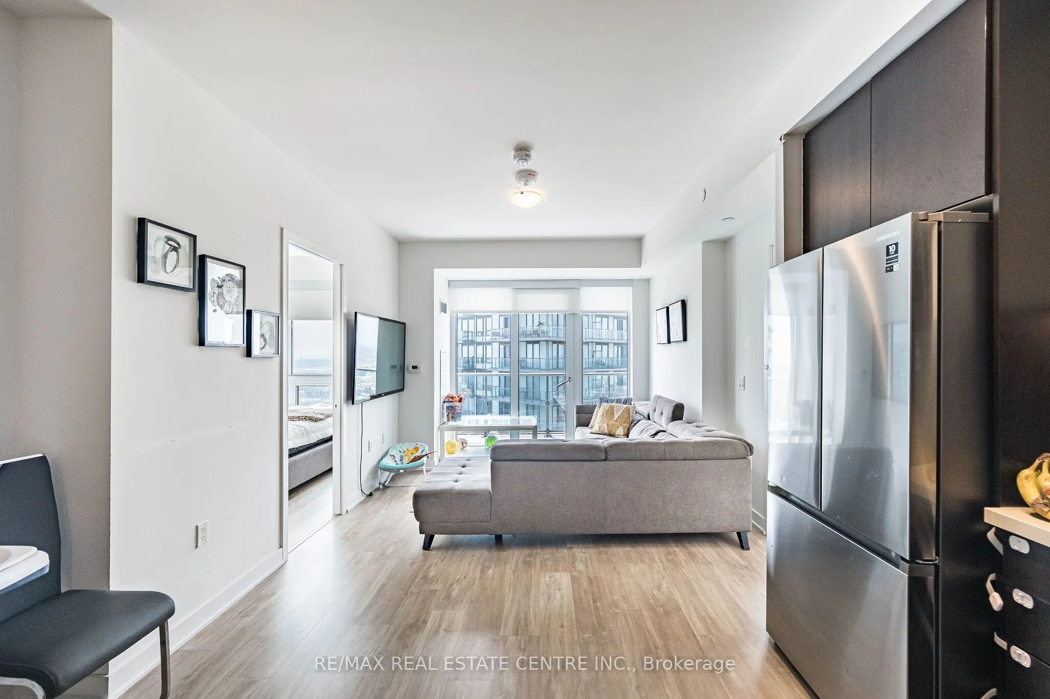 4675 Metcalfe Avenue #1906