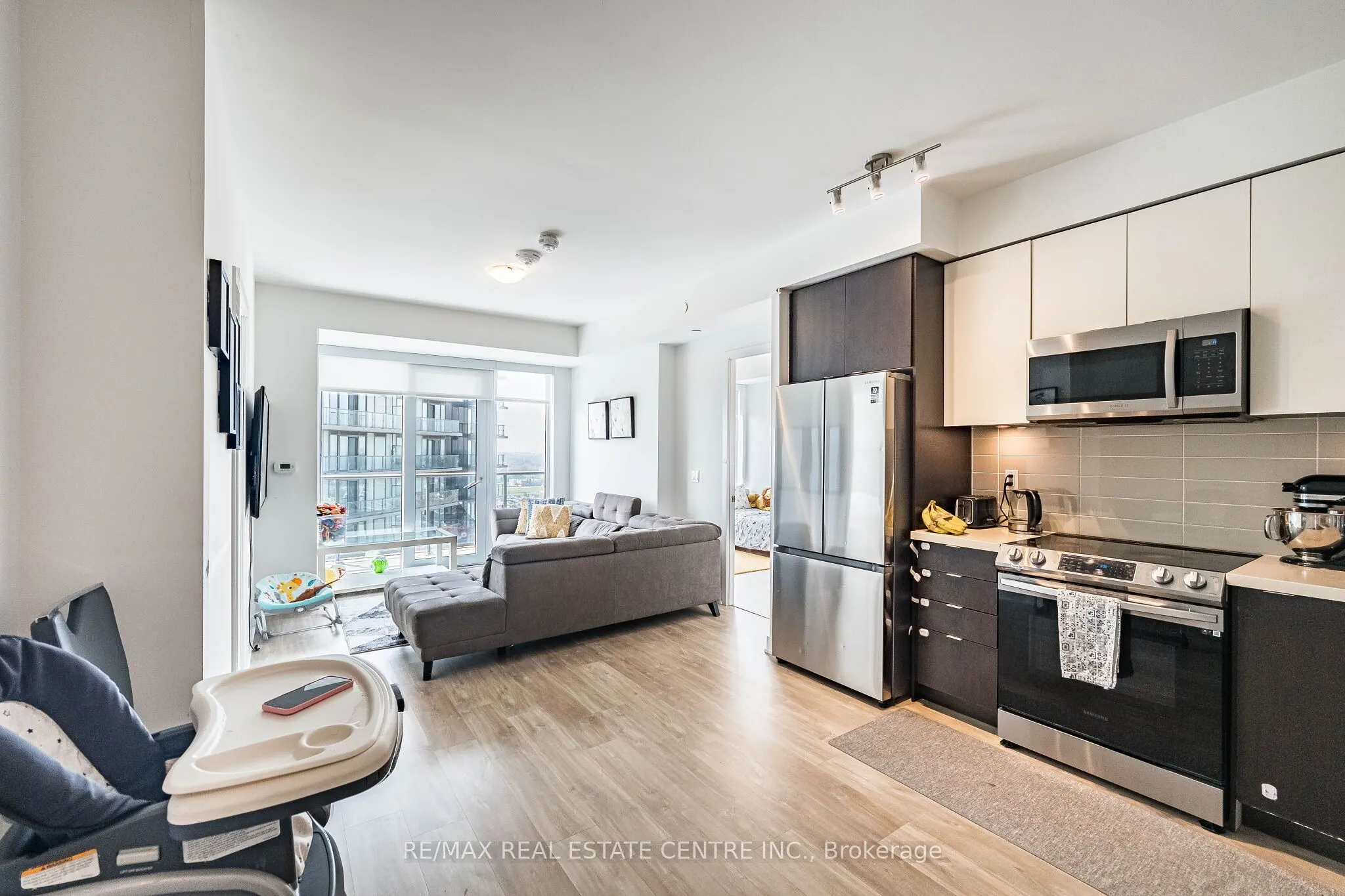 4675 Metcalfe Avenue #1906