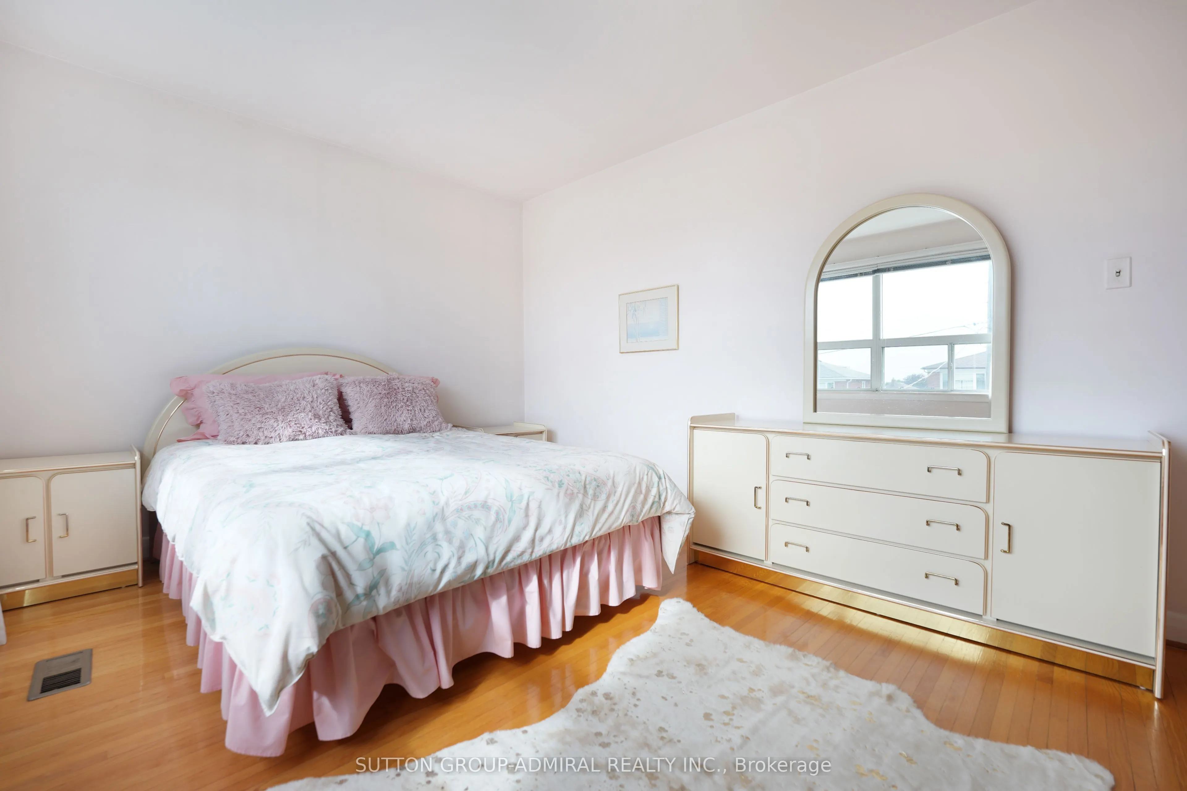 14 Thurrock Road
