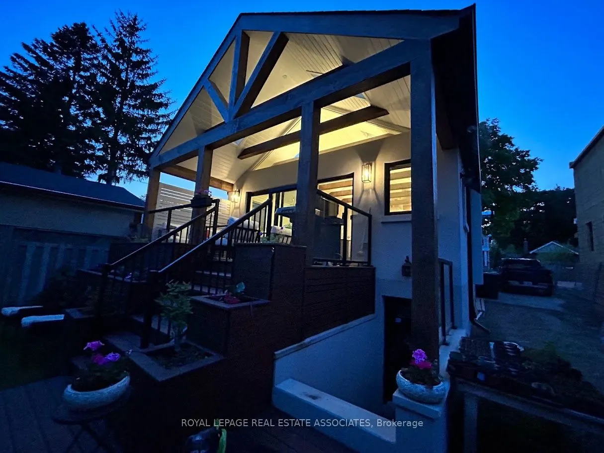 41 Ringley Avenue