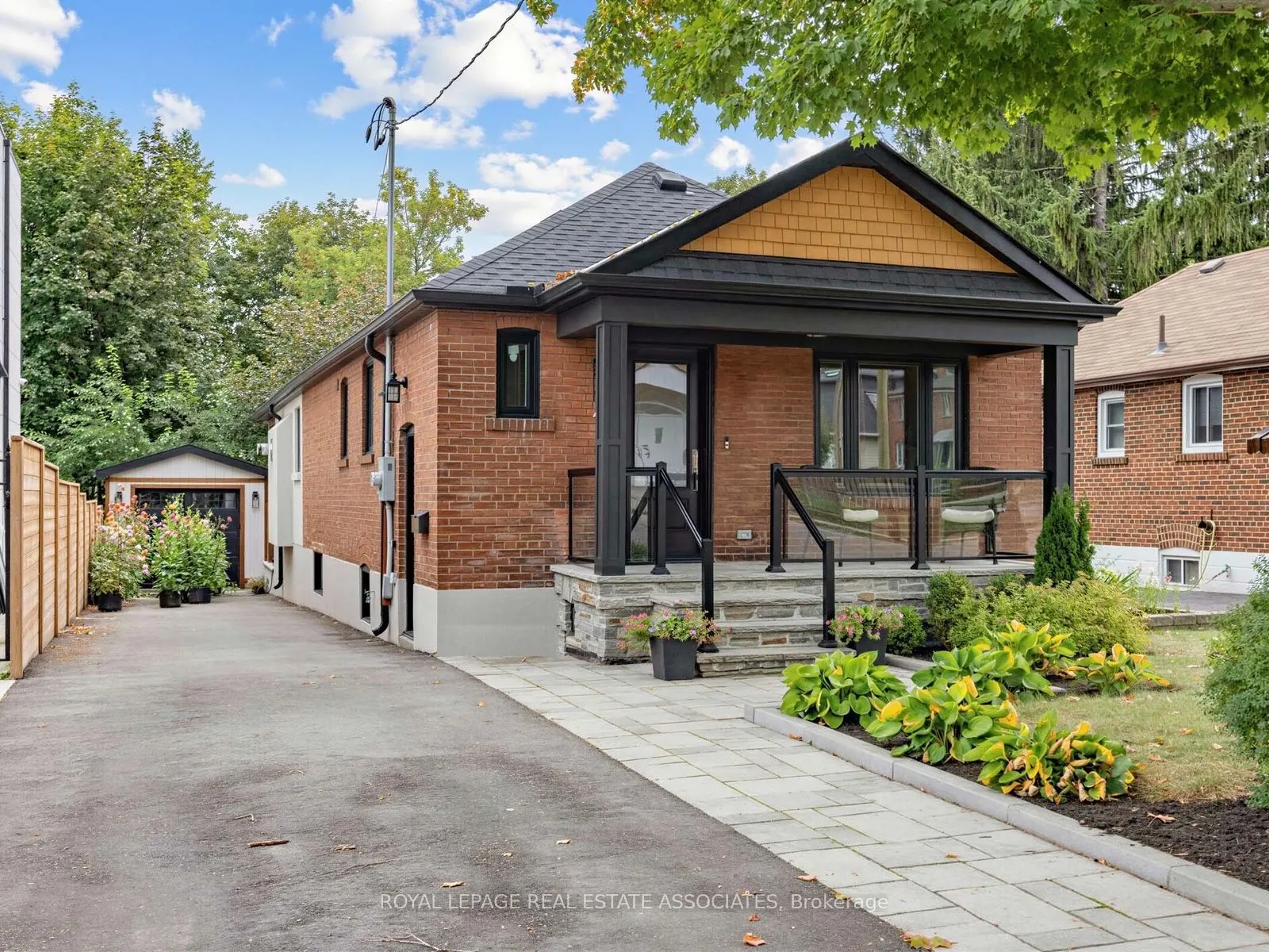 41 Ringley Avenue