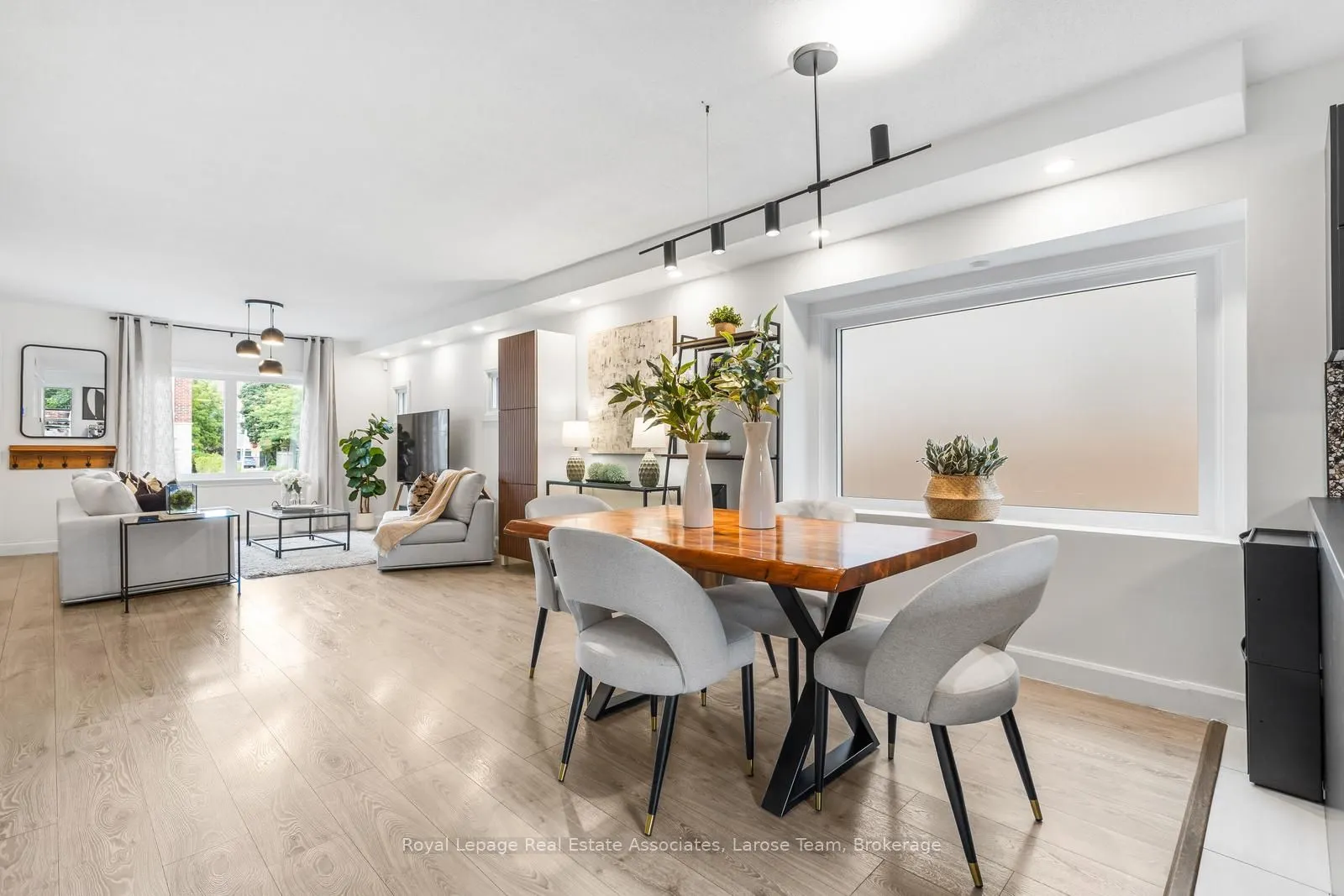 28 Thirtieth Street