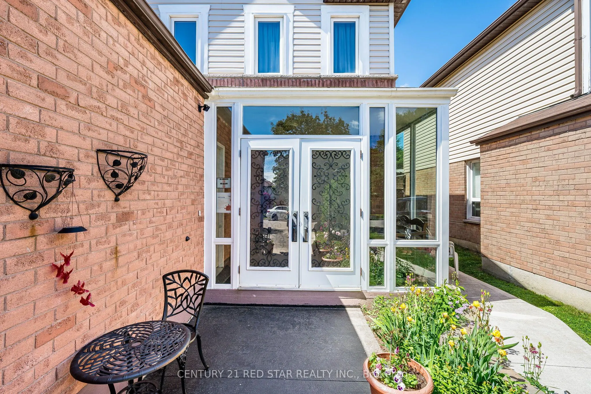 52 Newdale Place