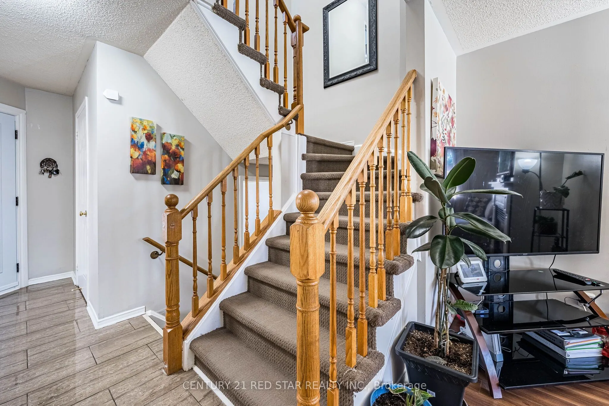 52 Newdale Place
