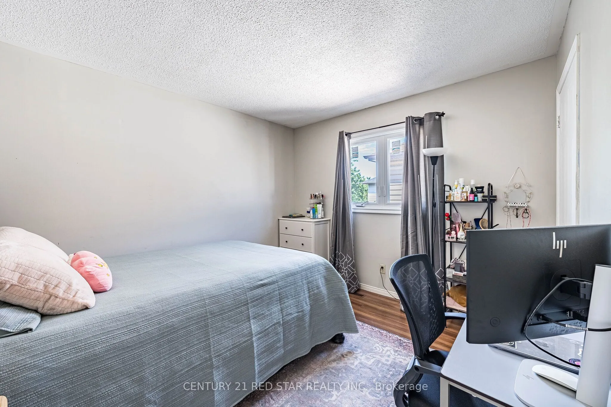 52 Newdale Place