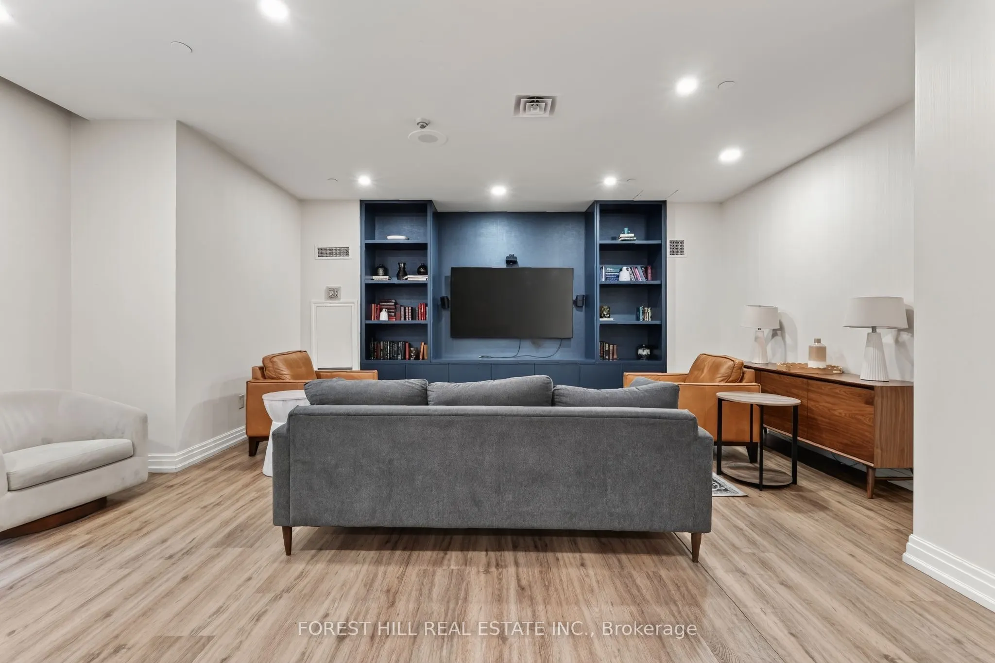 101 Subway Crescent #1407