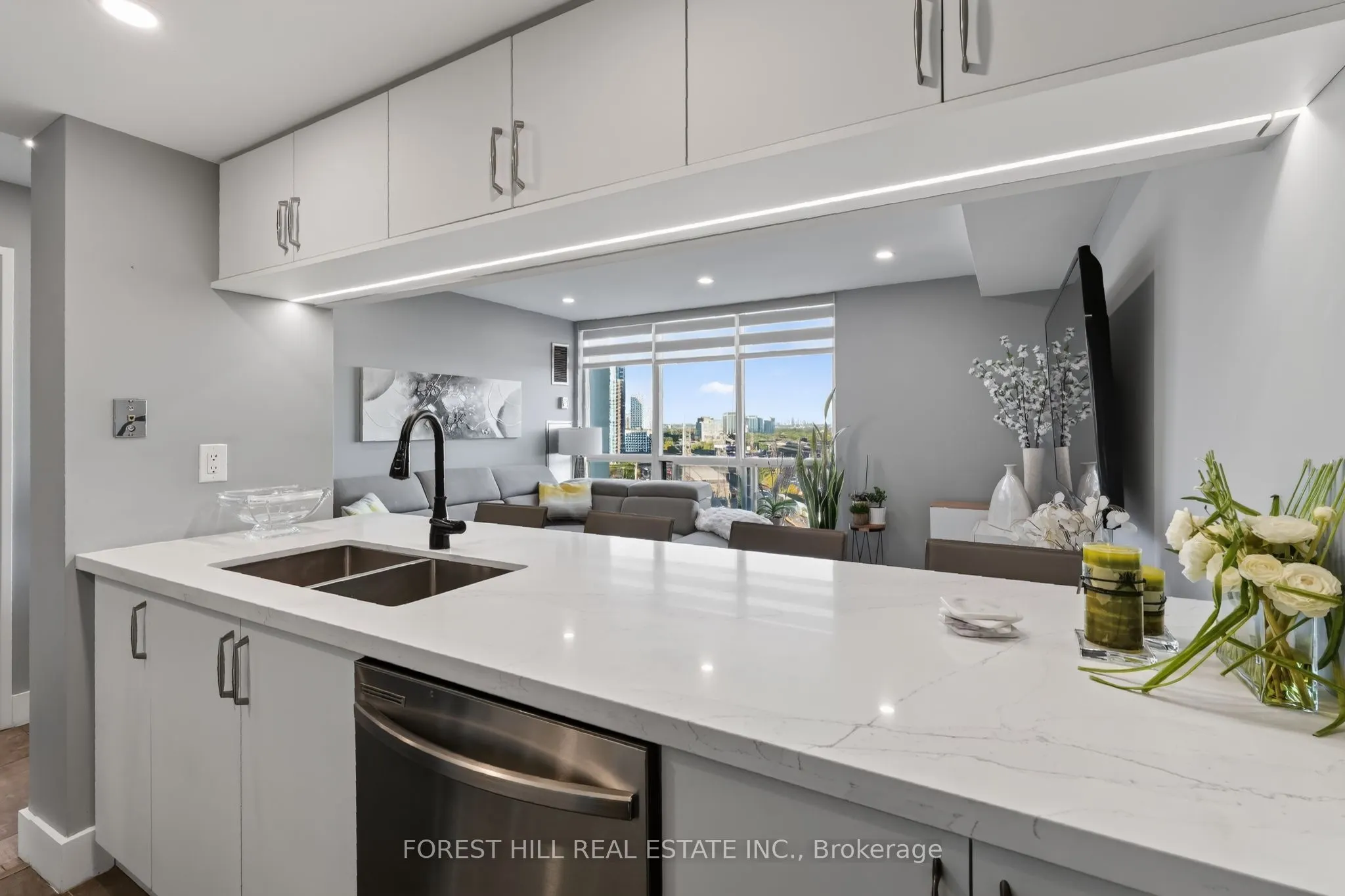 101 Subway Crescent #1407
