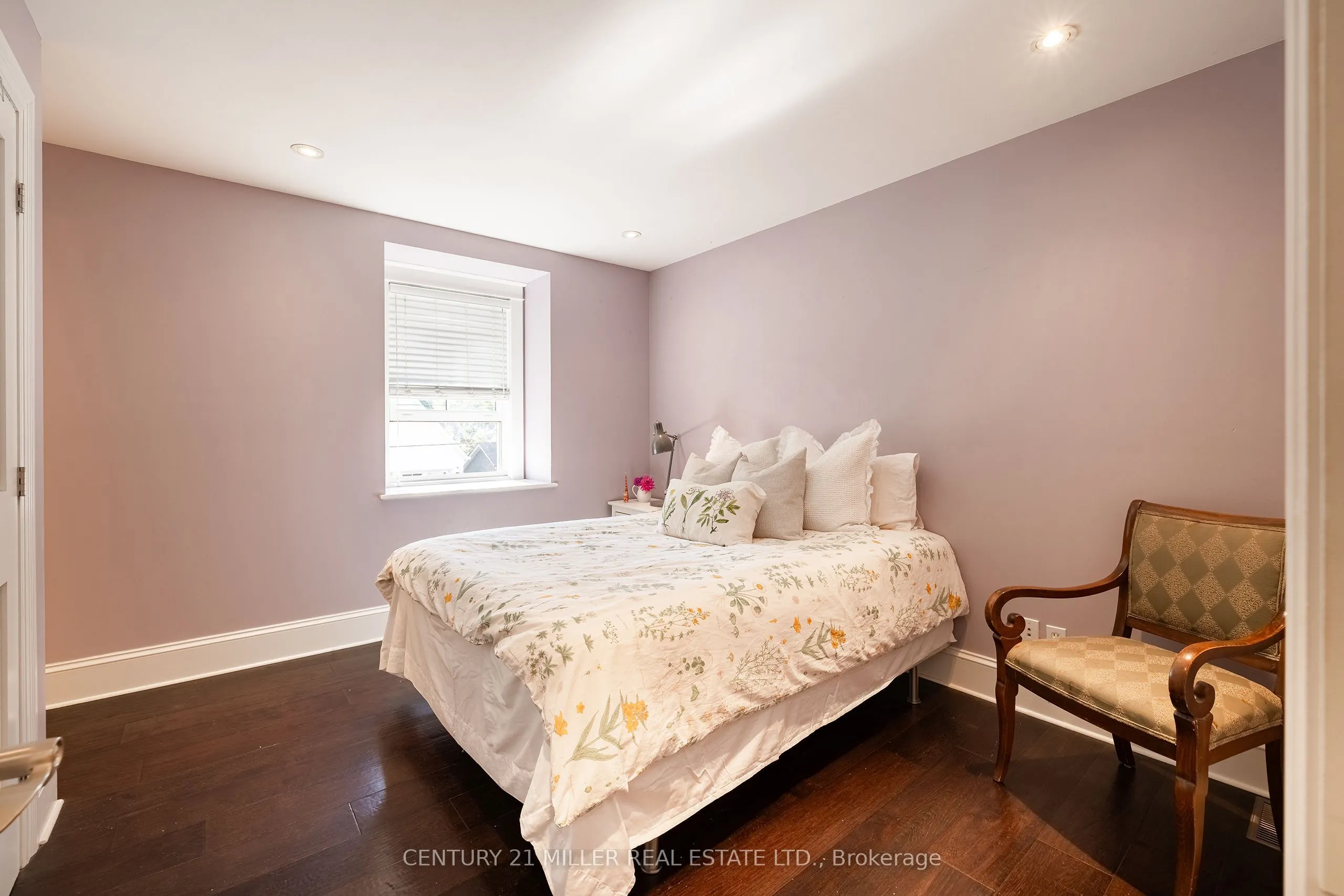 43 Burnet Street