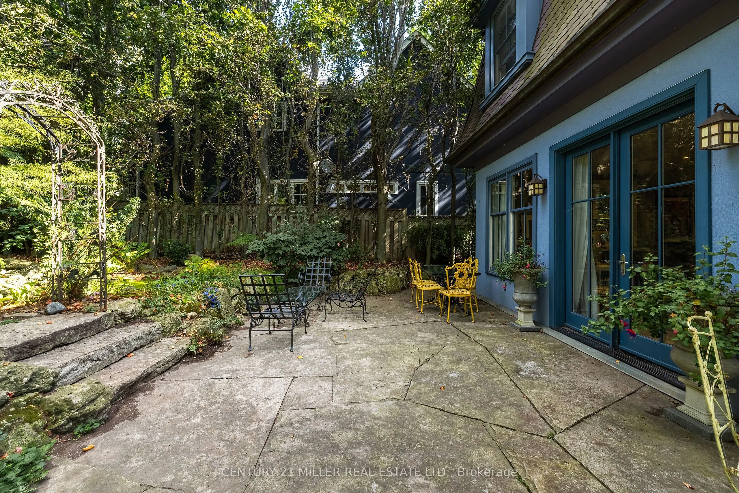 43 Burnet Street