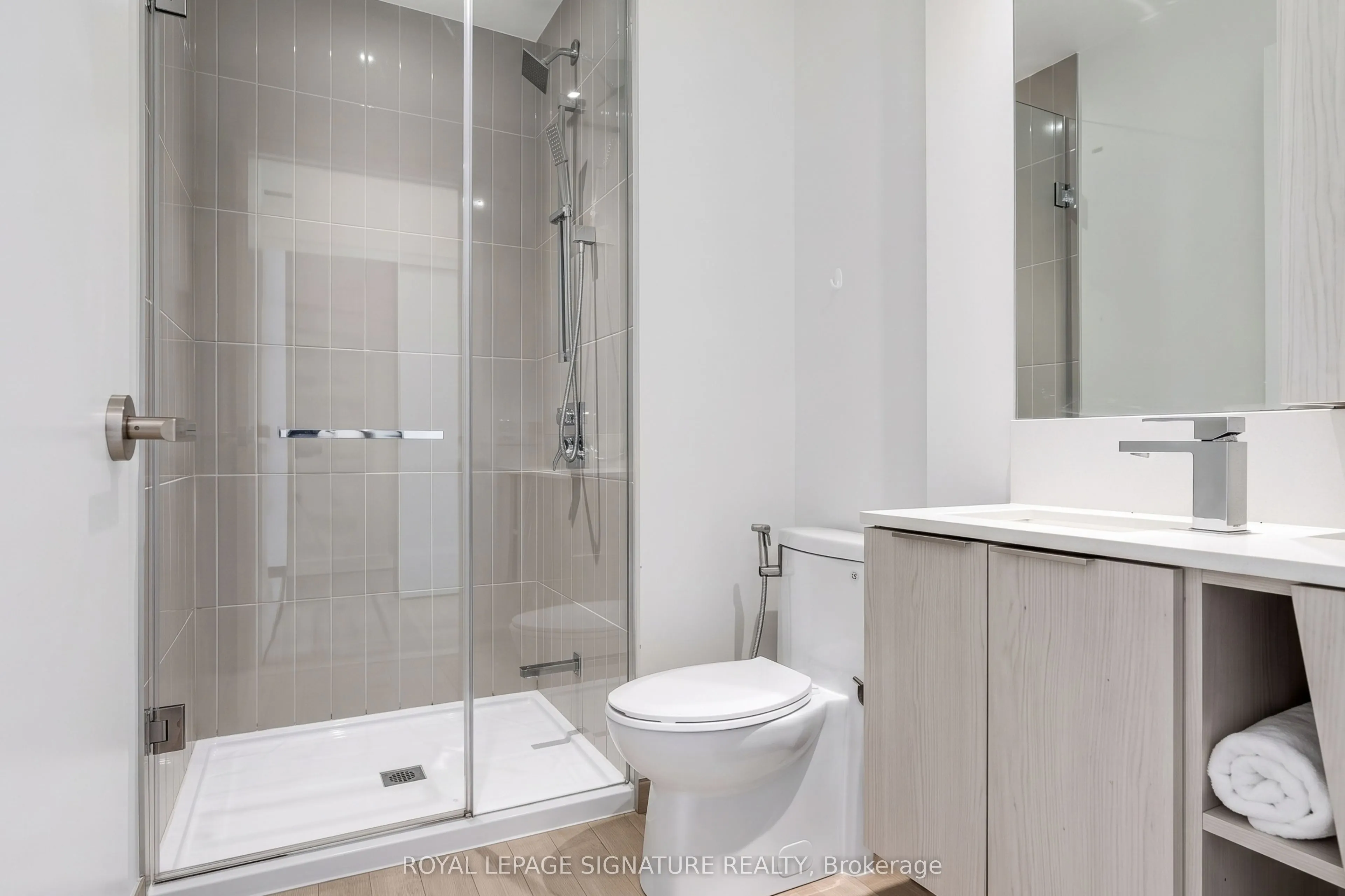 3900 Confederation Parkway #610