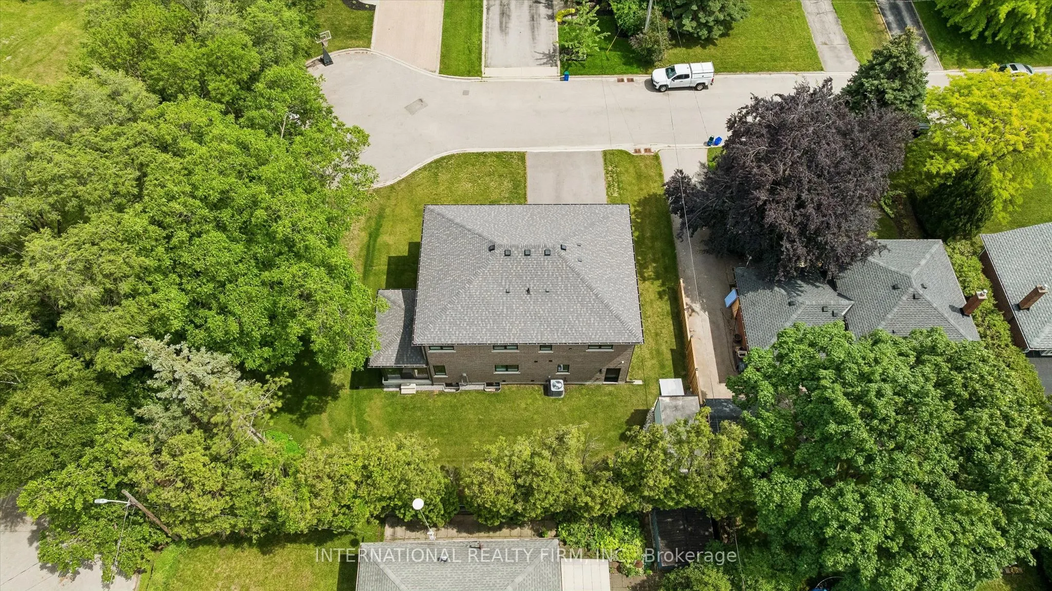 2423 Raymore Drive