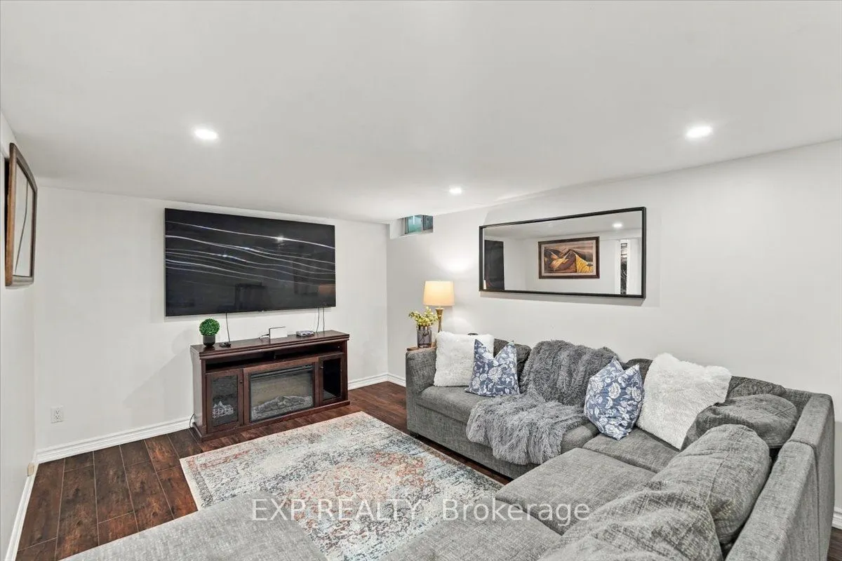 16 Havenbrook Court