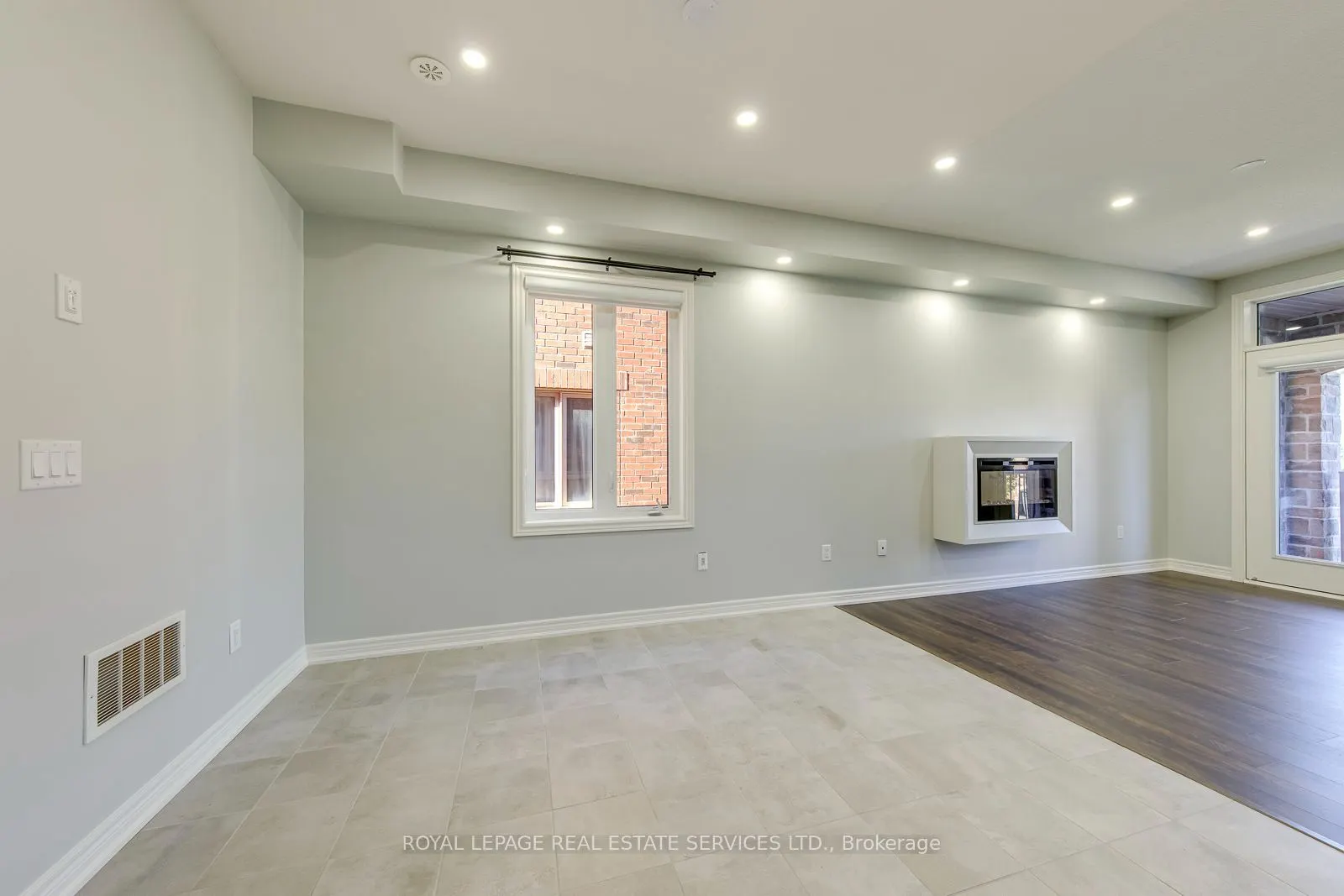 486 Silver Maple Road