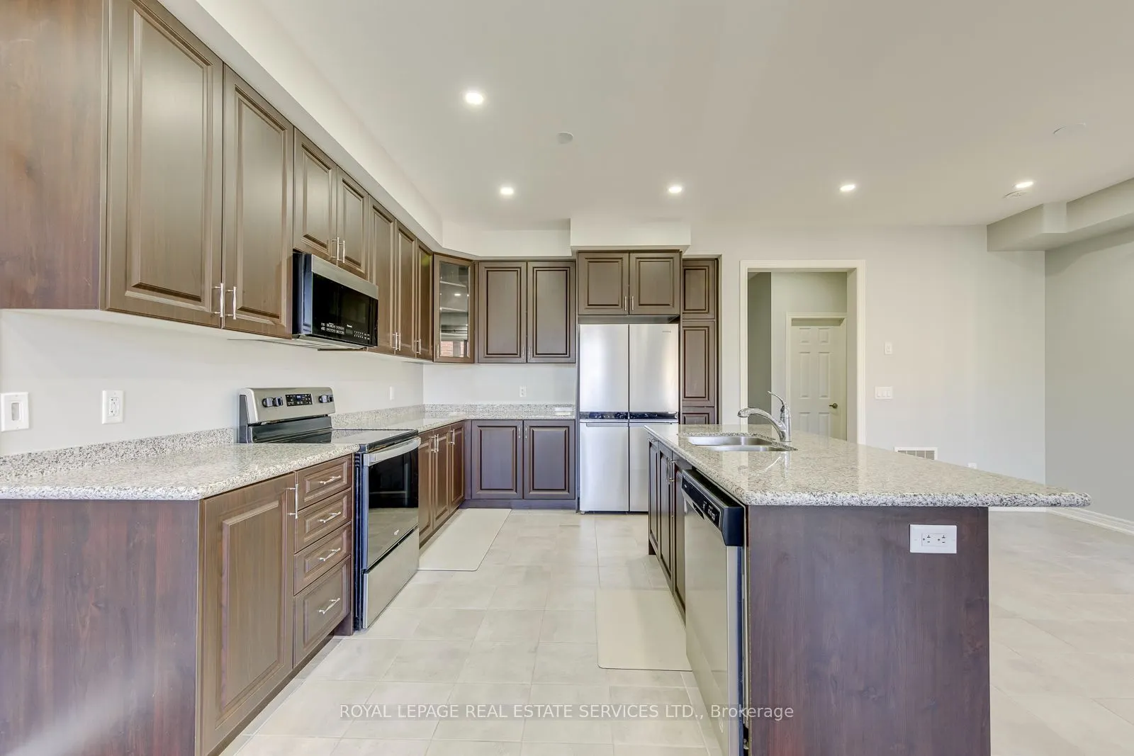 486 Silver Maple Road