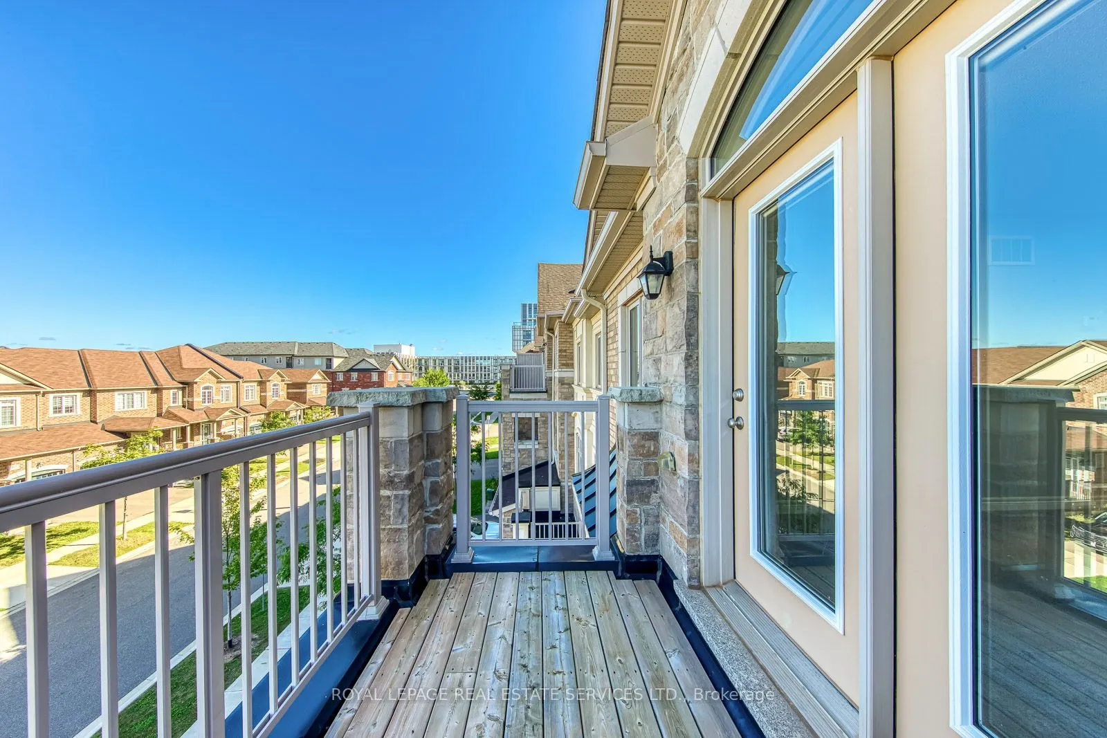 486 Silver Maple Road