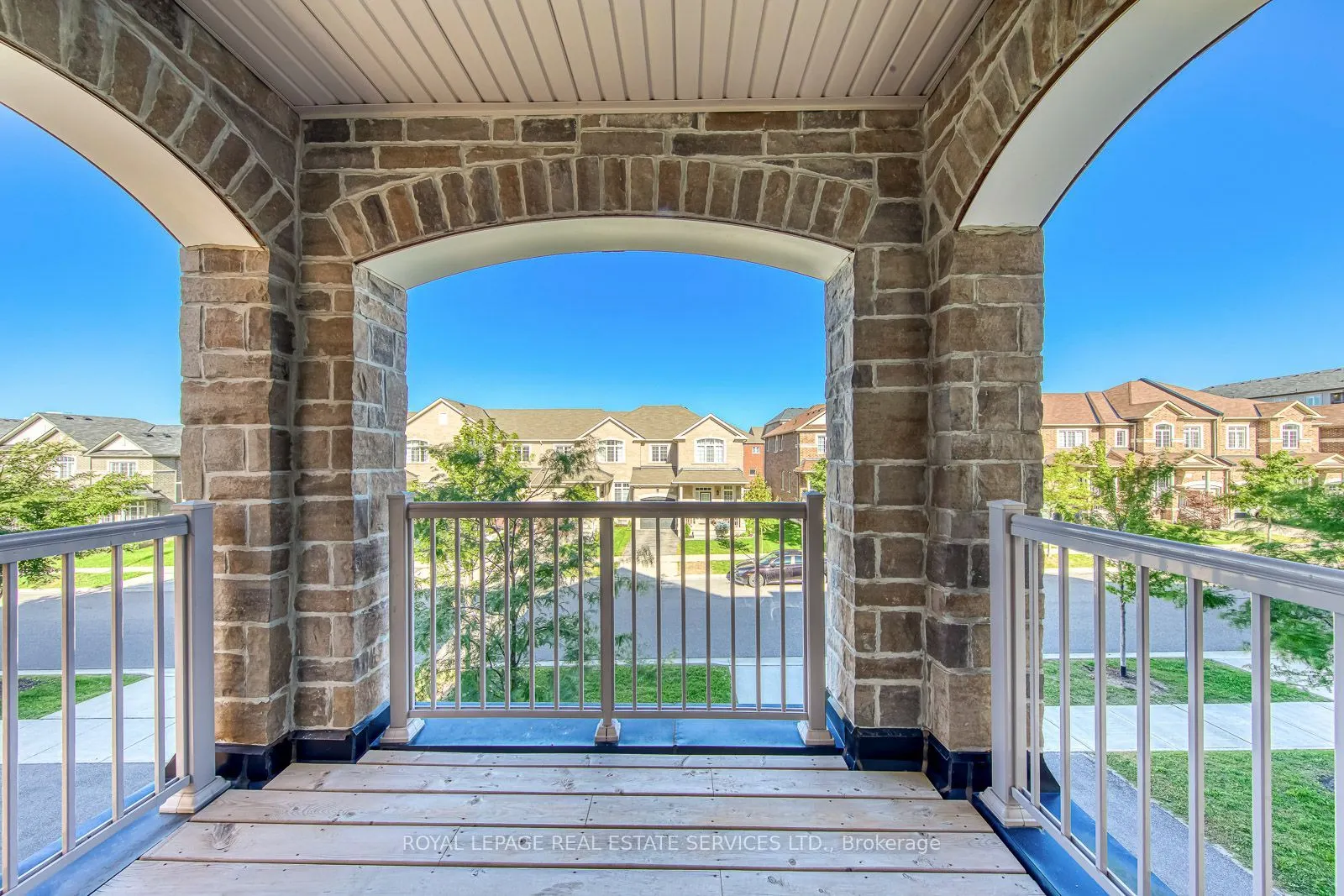 486 Silver Maple Road