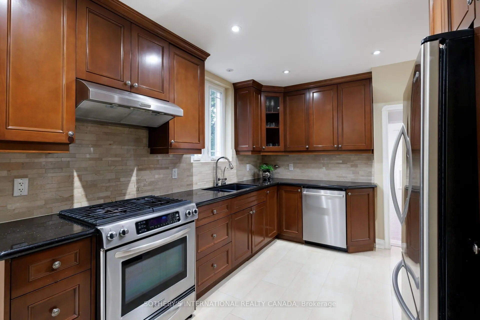 145 Brentwood Road N