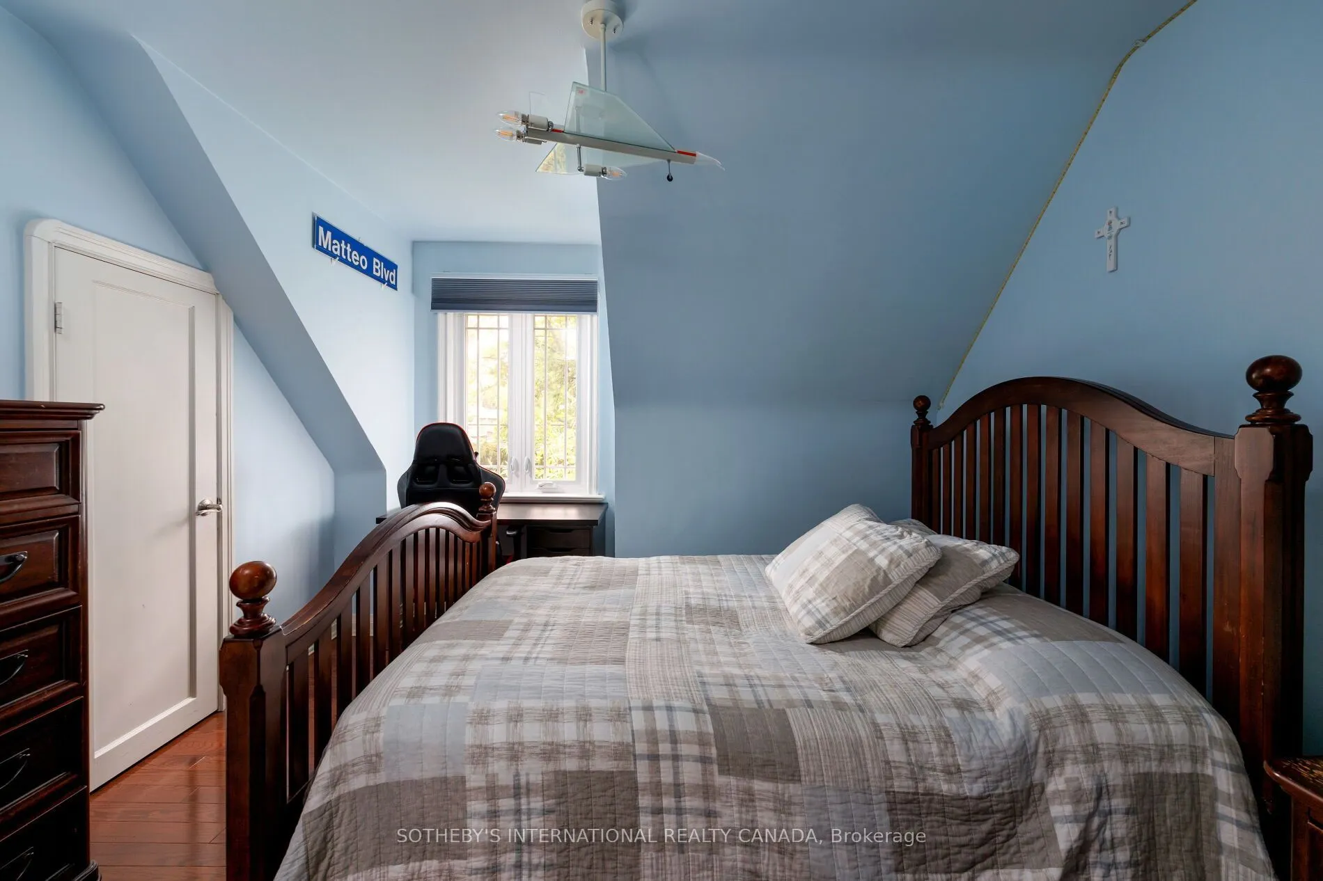 145 Brentwood Road N