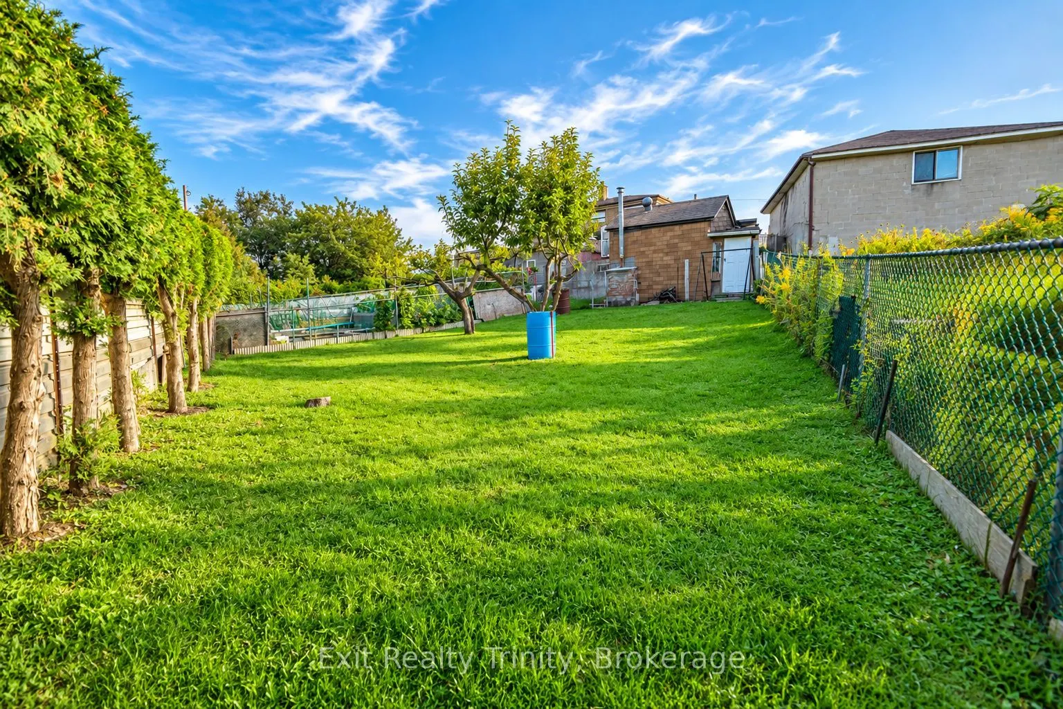 57 Lindylou Road