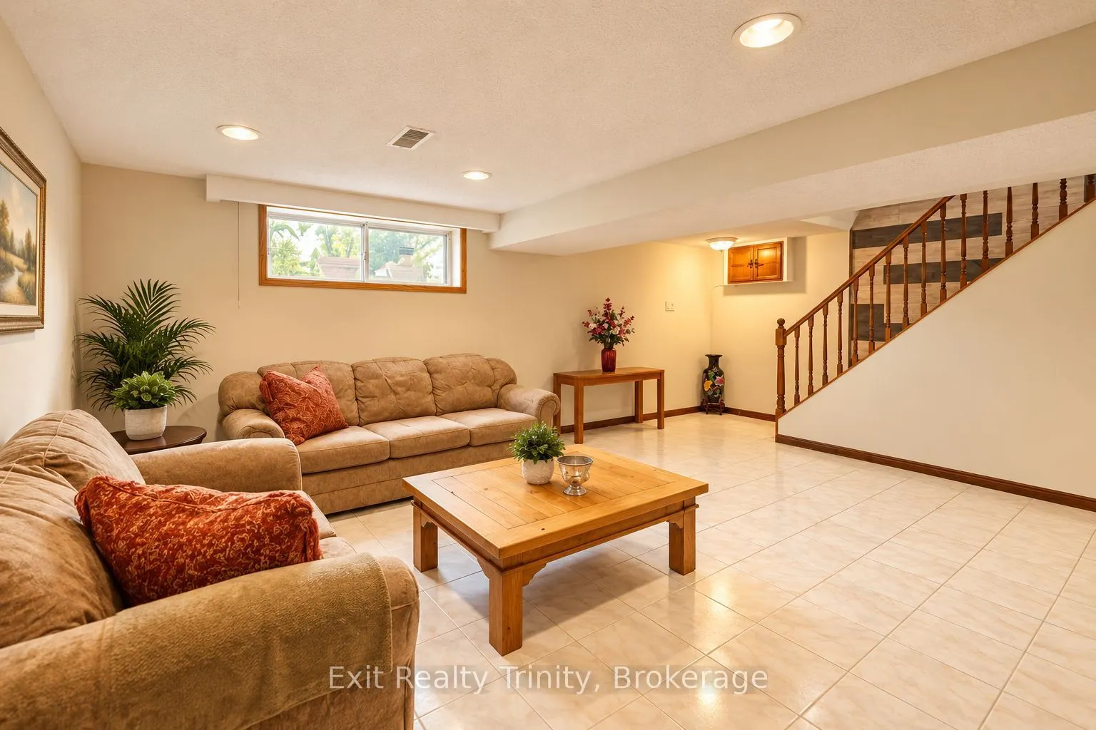 57 Lindylou Road