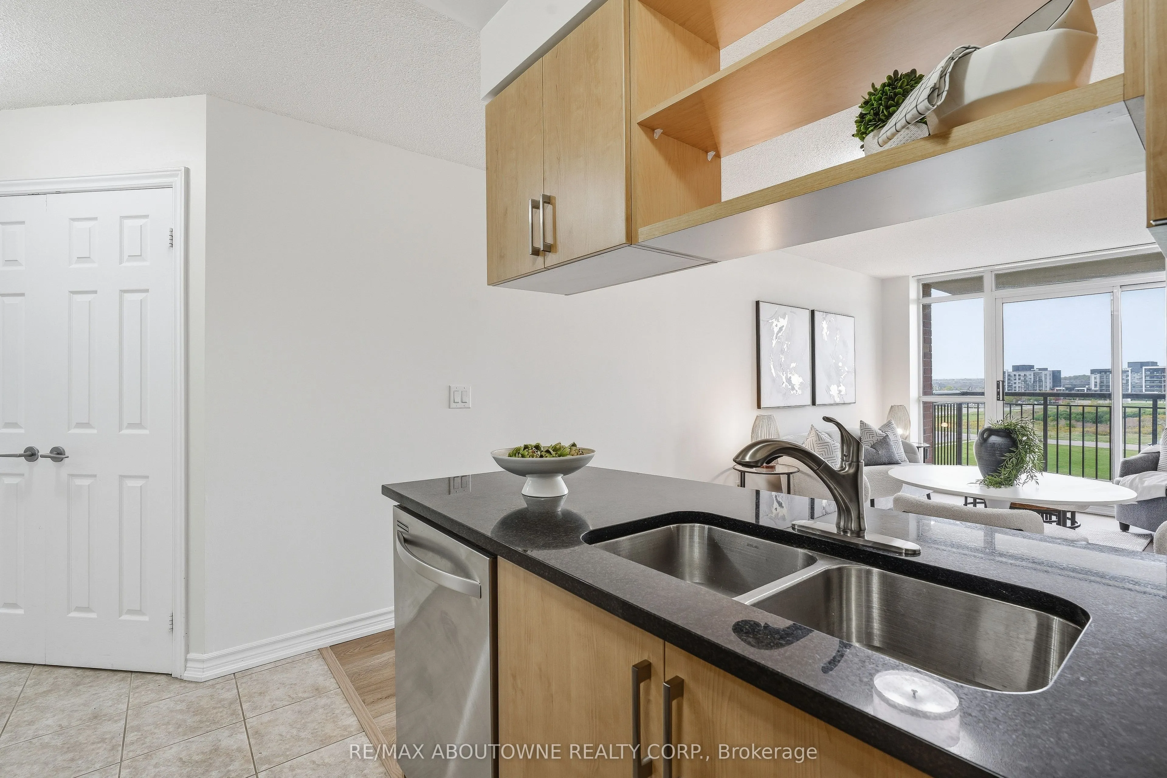 2391 Central Park Drive #709