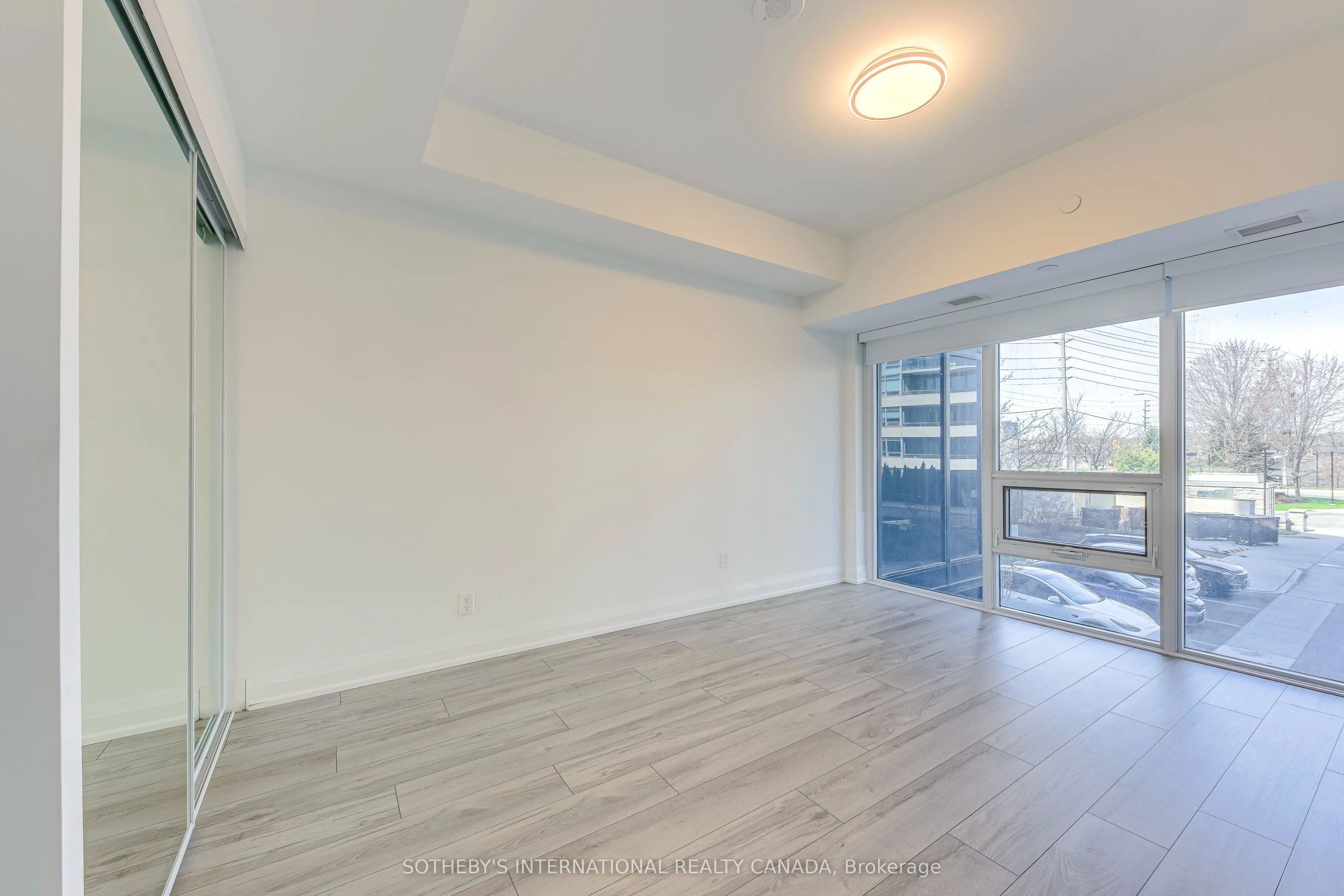 1035 Southdown Road #212